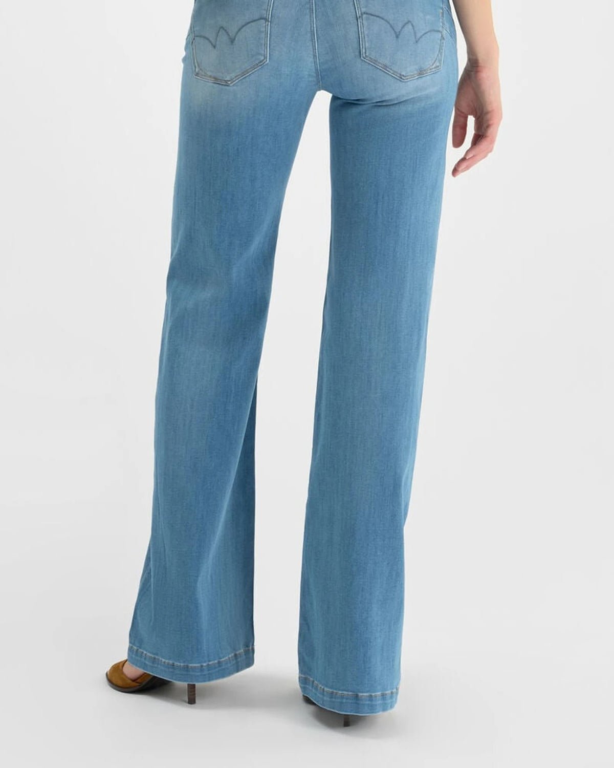 Femme JEAN PULP HIGH FLARE AXIS blue | Bildmaterial bereitgestellt von SHOES.PLEASE.
