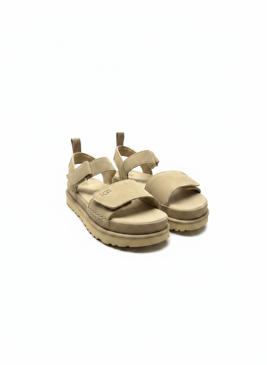 W Goldenstar sand | Bildmaterial bereitgestellt von SHOES.PLEASE.