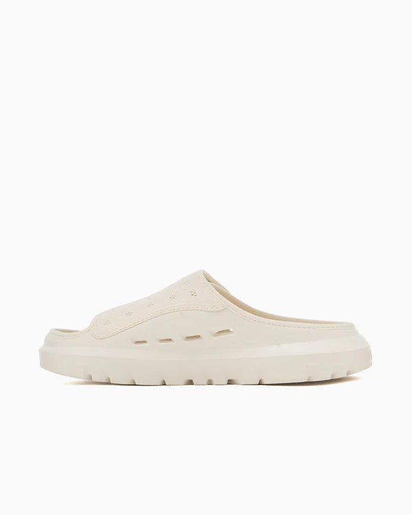 M Peakmod Slide jasmine | Bildmaterial bereitgestellt von SHOES.PLEASE.