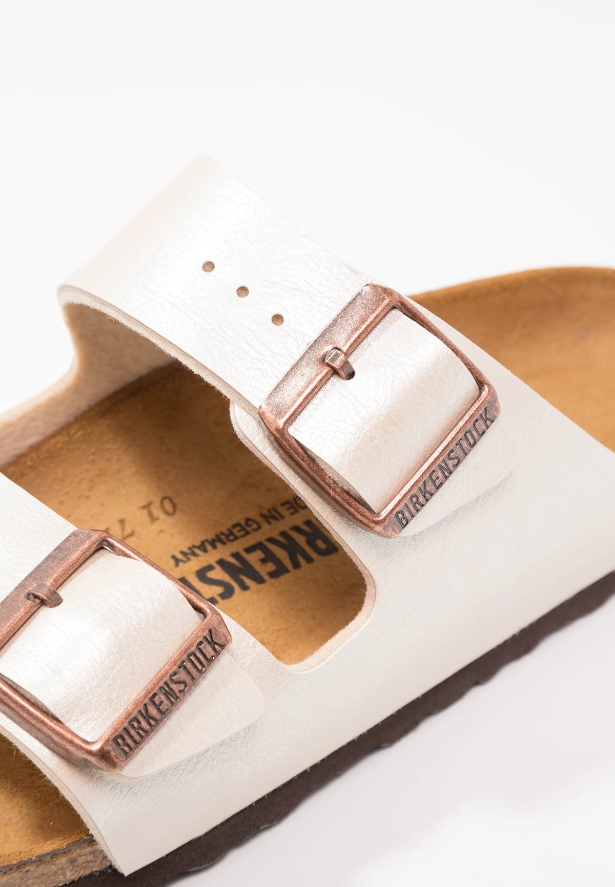 Arizona Birko-Flor Women Narrow graceful pearl white | Bildmaterial bereitgestellt von SHOES.PLEASE.