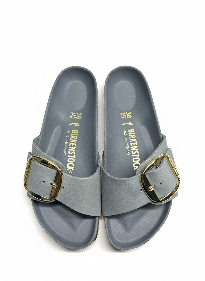 Madrid Big Buckle Oiled Leather Women Narrow basalt gray | Bildmaterial bereitgestellt von SHOES.PLEASE.