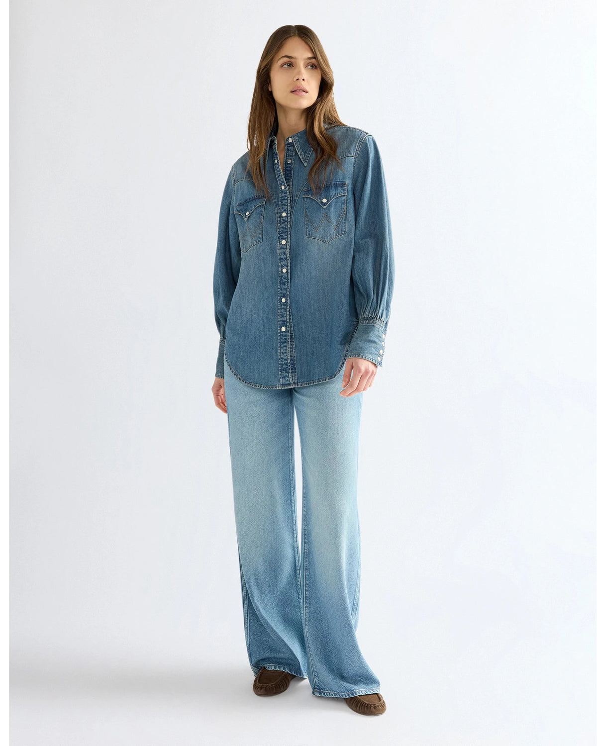 EXAGGERATED WESTERN WORN legacy | Bildmaterial bereitgestellt von SHOES.PLEASE.