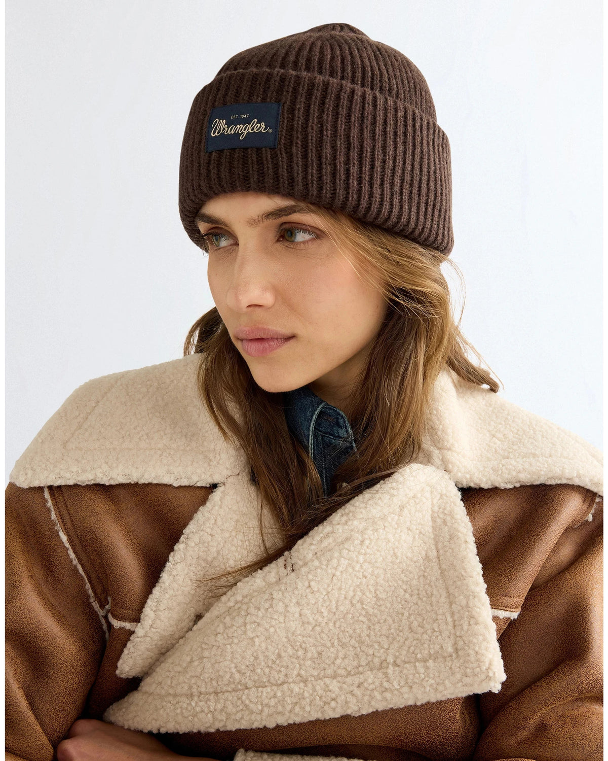 RIBBED WOOL BEANIE chocolate torte | Bildmaterial bereitgestellt von SHOES.PLEASE.
