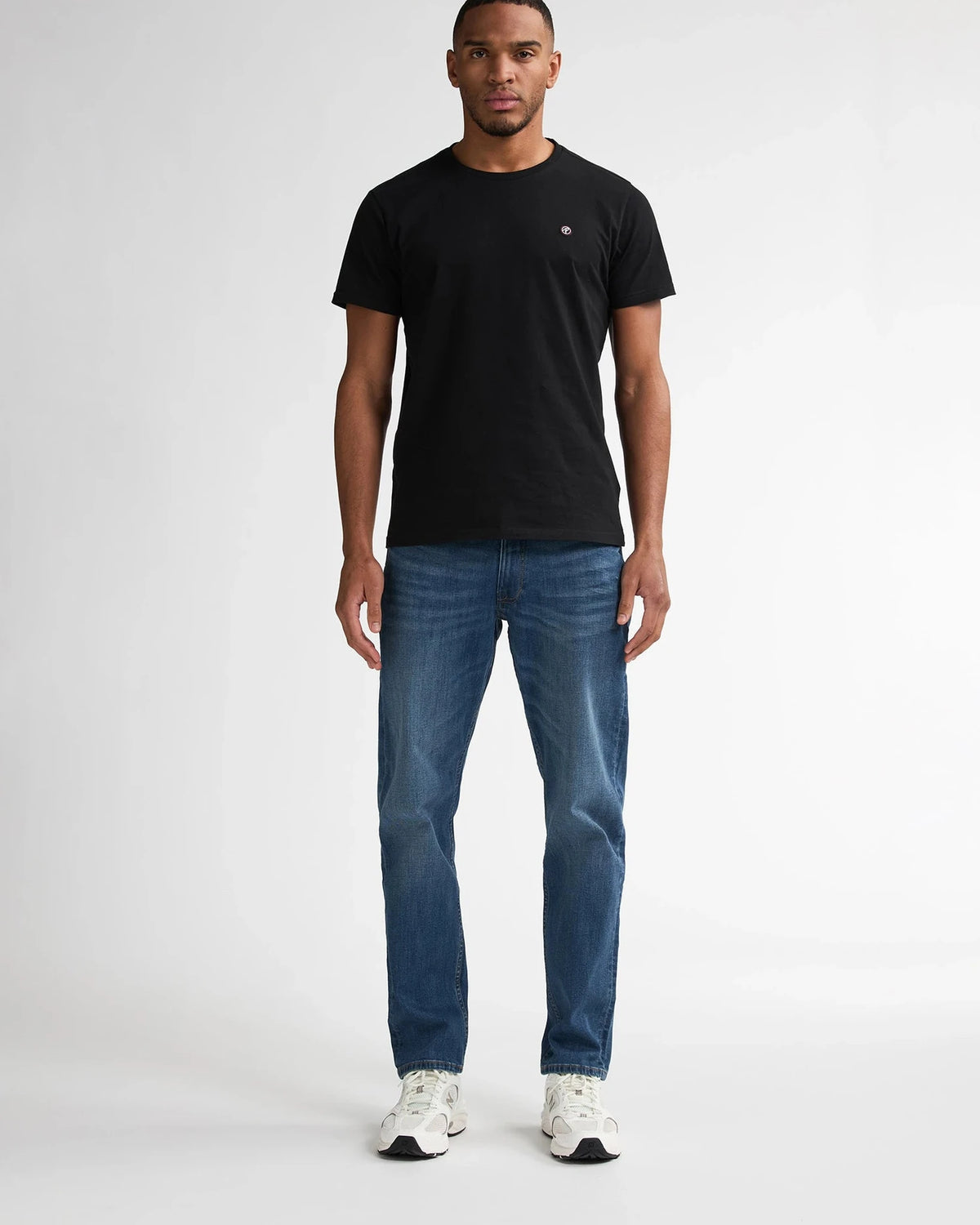 Men Denim Tapered RUSSEL vintage blue | Bildmaterial bereitgestellt von SHOES.PLEASE.