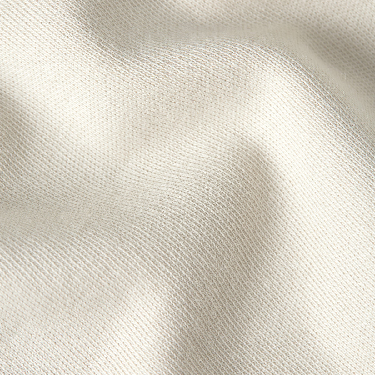 Raglan r t wmn white | Bildmaterial bereitgestellt von SHOES.PLEASE.