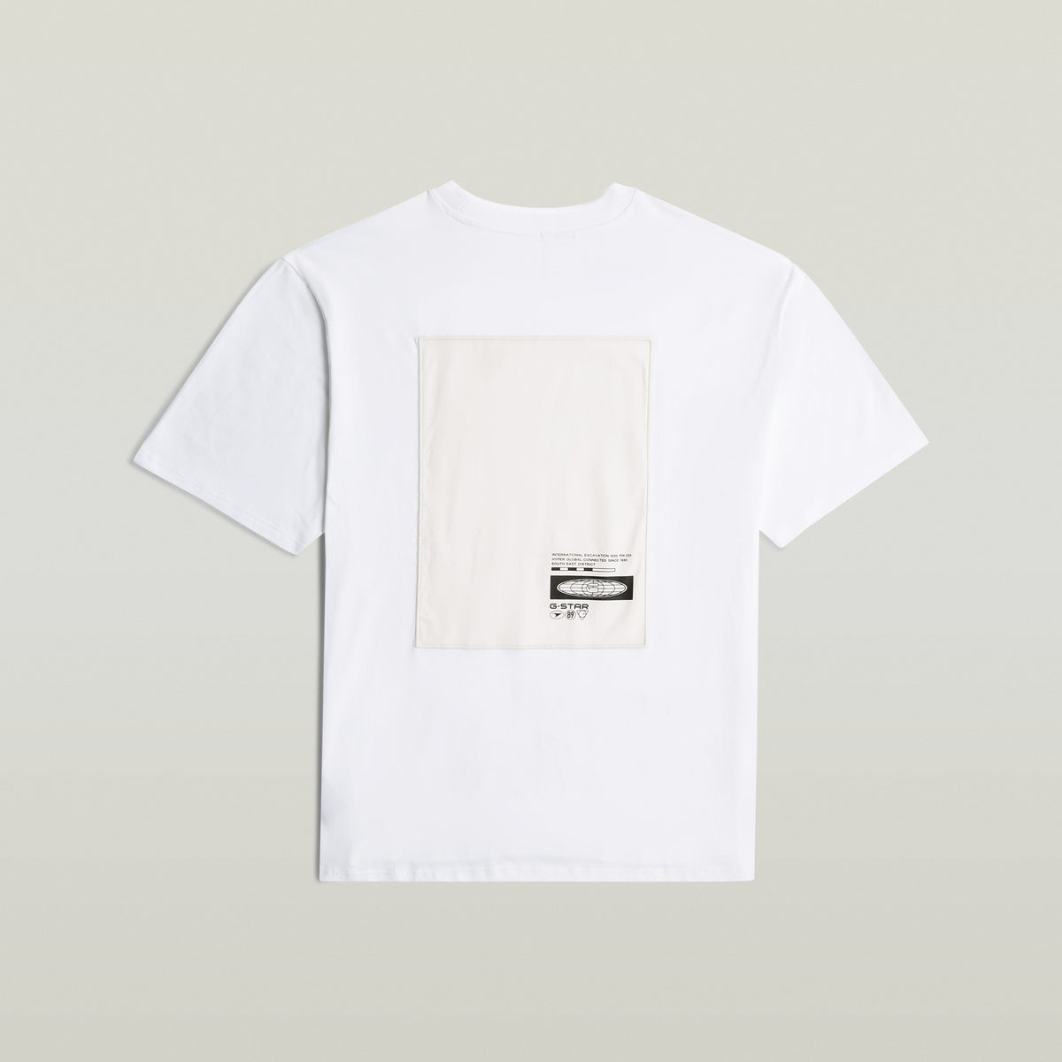 Back applique relaxed r t white | Bildmaterial bereitgestellt von SHOES.PLEASE.