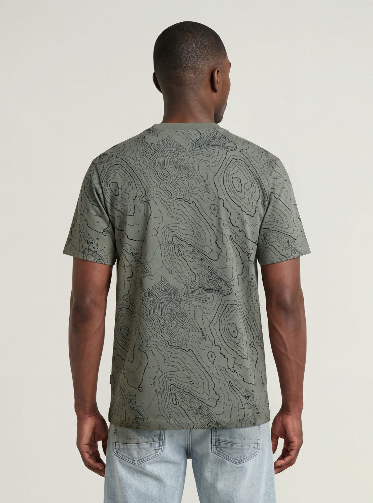 Aop r t multi | Bildmaterial bereitgestellt von SHOES.PLEASE.