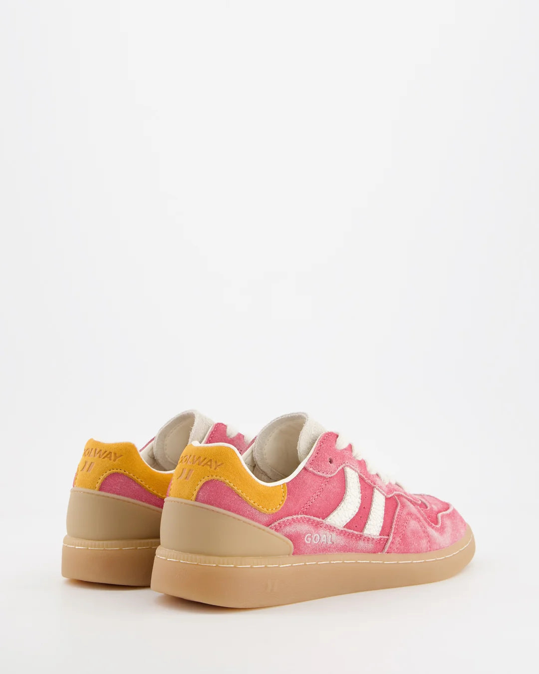 Goal peach blaze | Bildmaterial bereitgestellt von SHOES.PLEASE.