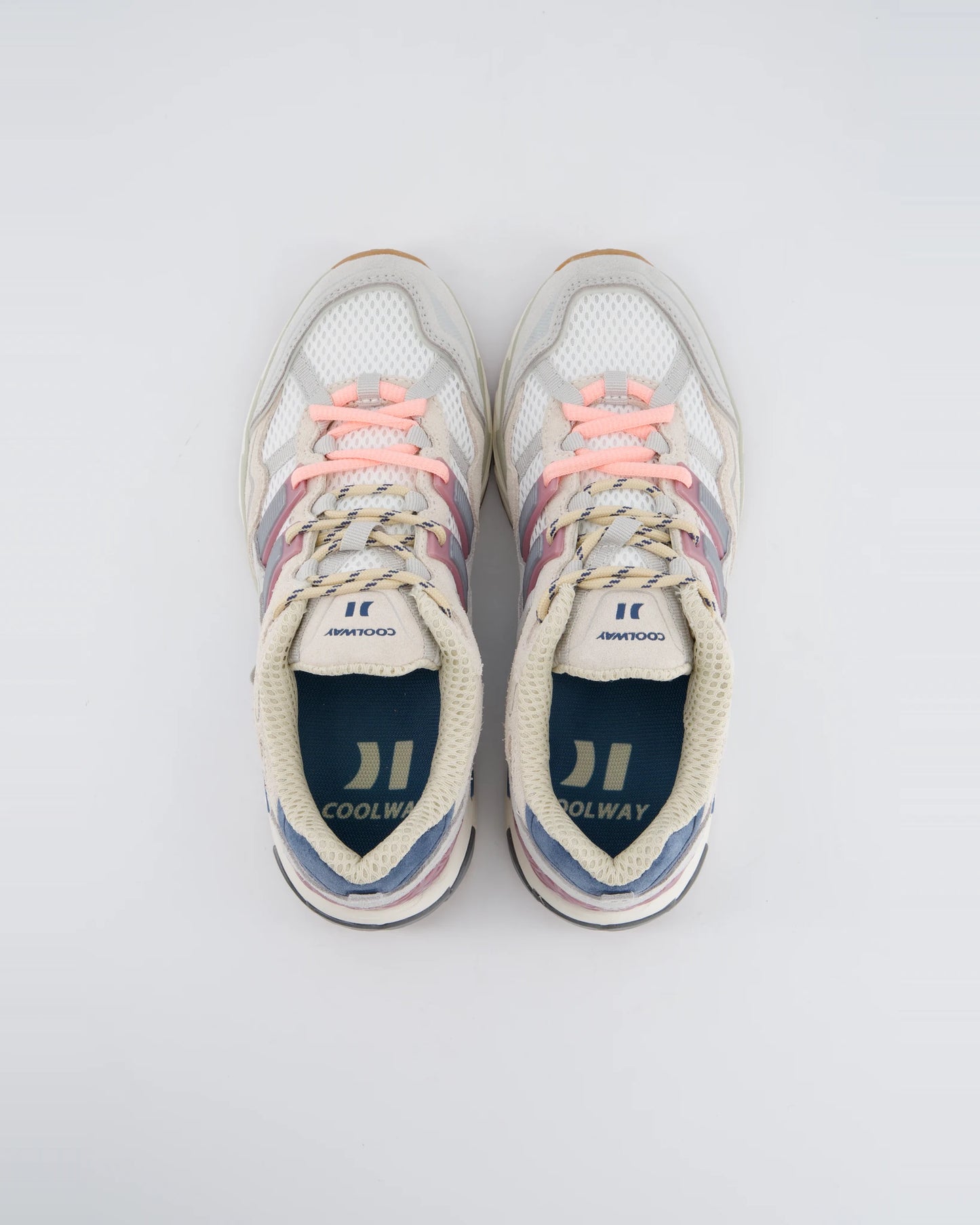 Goal roar flux | Bildmaterial bereitgestellt von SHOES.PLEASE.