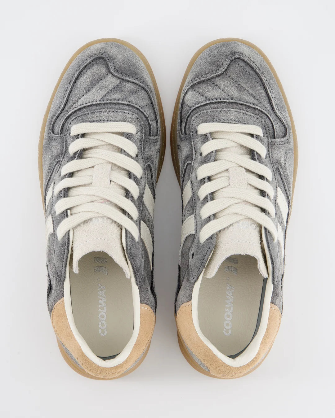 Goal stone grey | Bildmaterial bereitgestellt von SHOES.PLEASE.