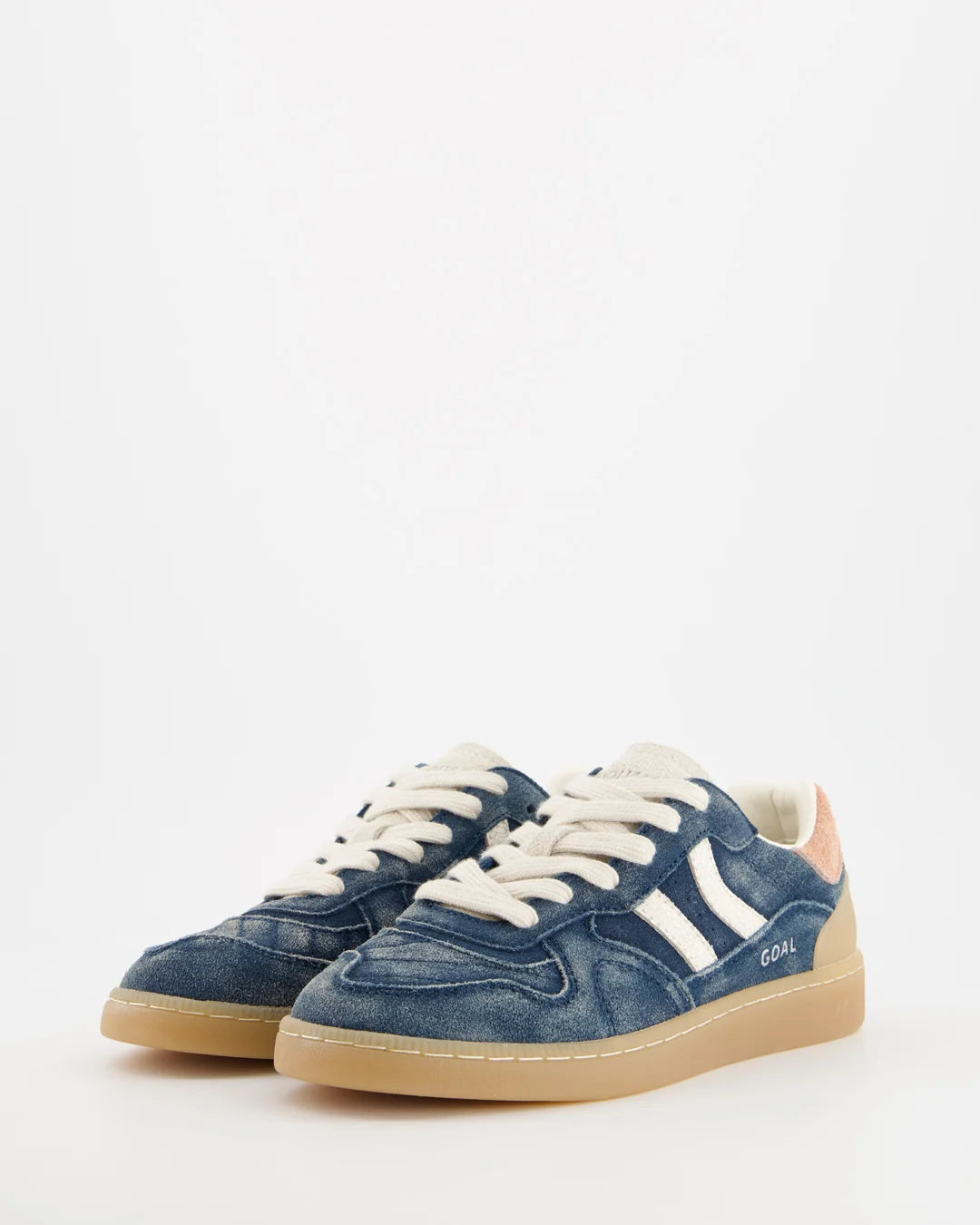 Goal blue royal | Bildmaterial bereitgestellt von SHOES.PLEASE.