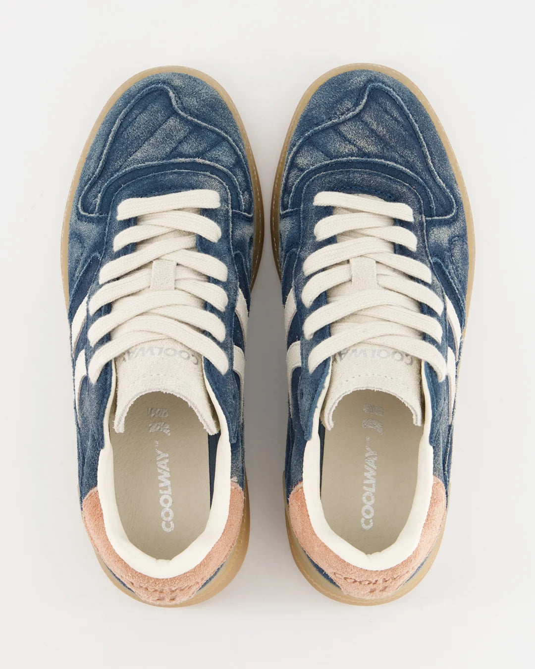 Goal blue royal | Bildmaterial bereitgestellt von SHOES.PLEASE.