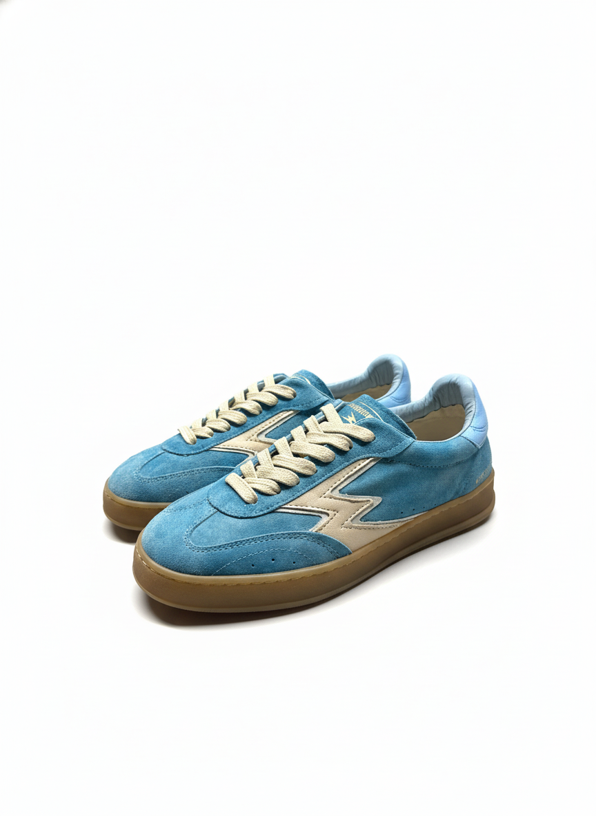 CLUB OCEAN BLUE STONEWASH SUEDE CERULEAN DETAIL turquoise | Bildmaterial bereitgestellt von SHOES.PLEASE.