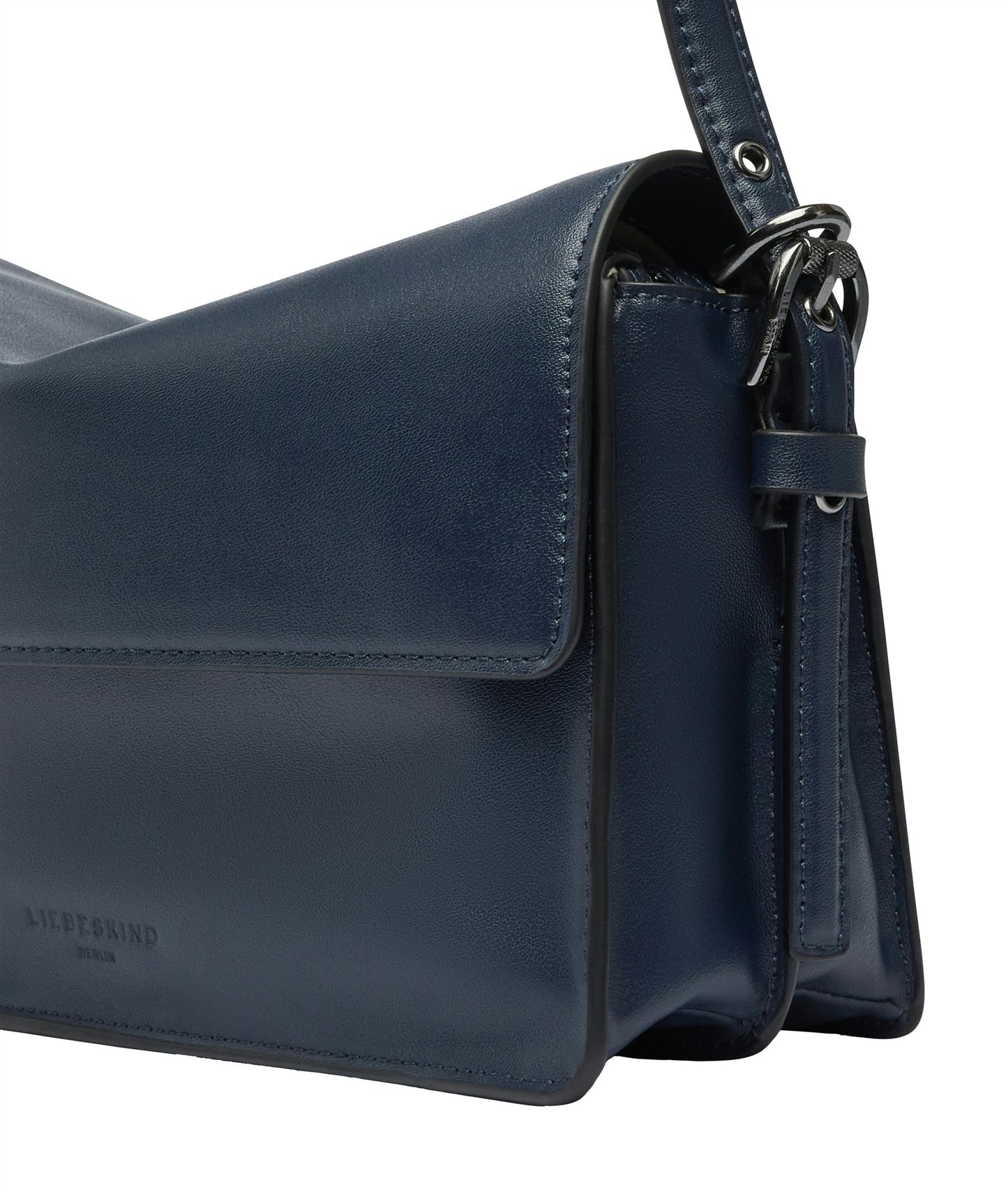 2177665 Crossbody peacoat | Bildmaterial bereitgestellt von SHOES.PLEASE.