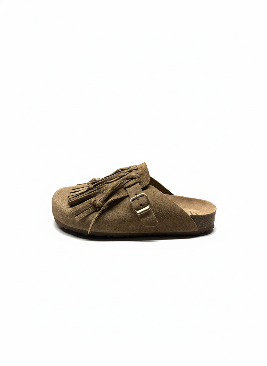 ZUECO-260 Zueco plano SERRAJE mushroom | Bildmaterial bereitgestellt von SHOES.PLEASE.