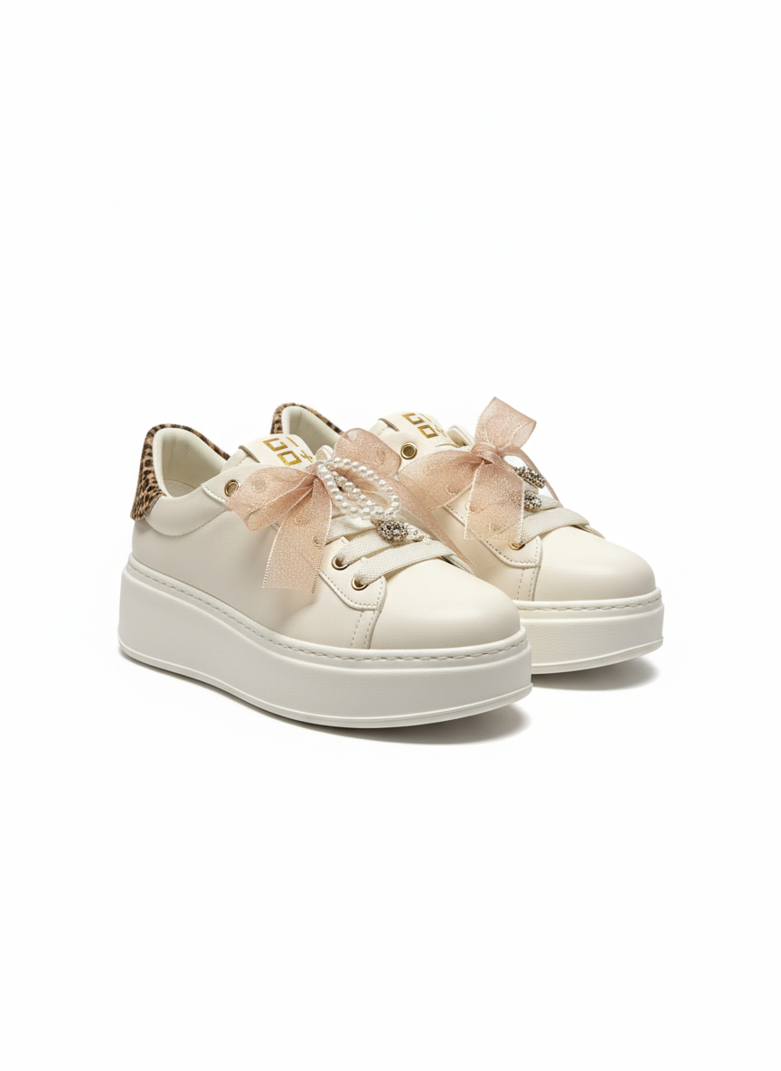 PIA600B white | Bildmaterial bereitgestellt von SHOES.PLEASE.