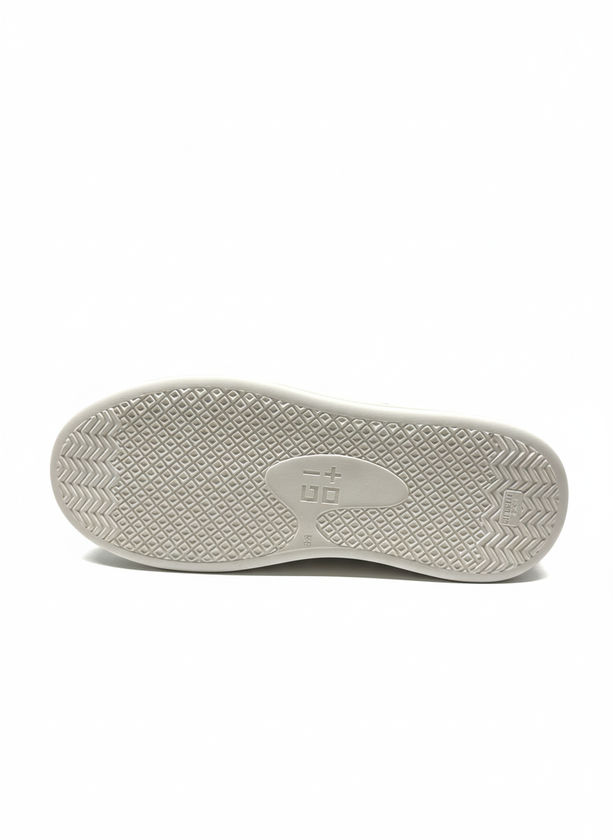PIA604A white | Bildmaterial bereitgestellt von SHOES.PLEASE.