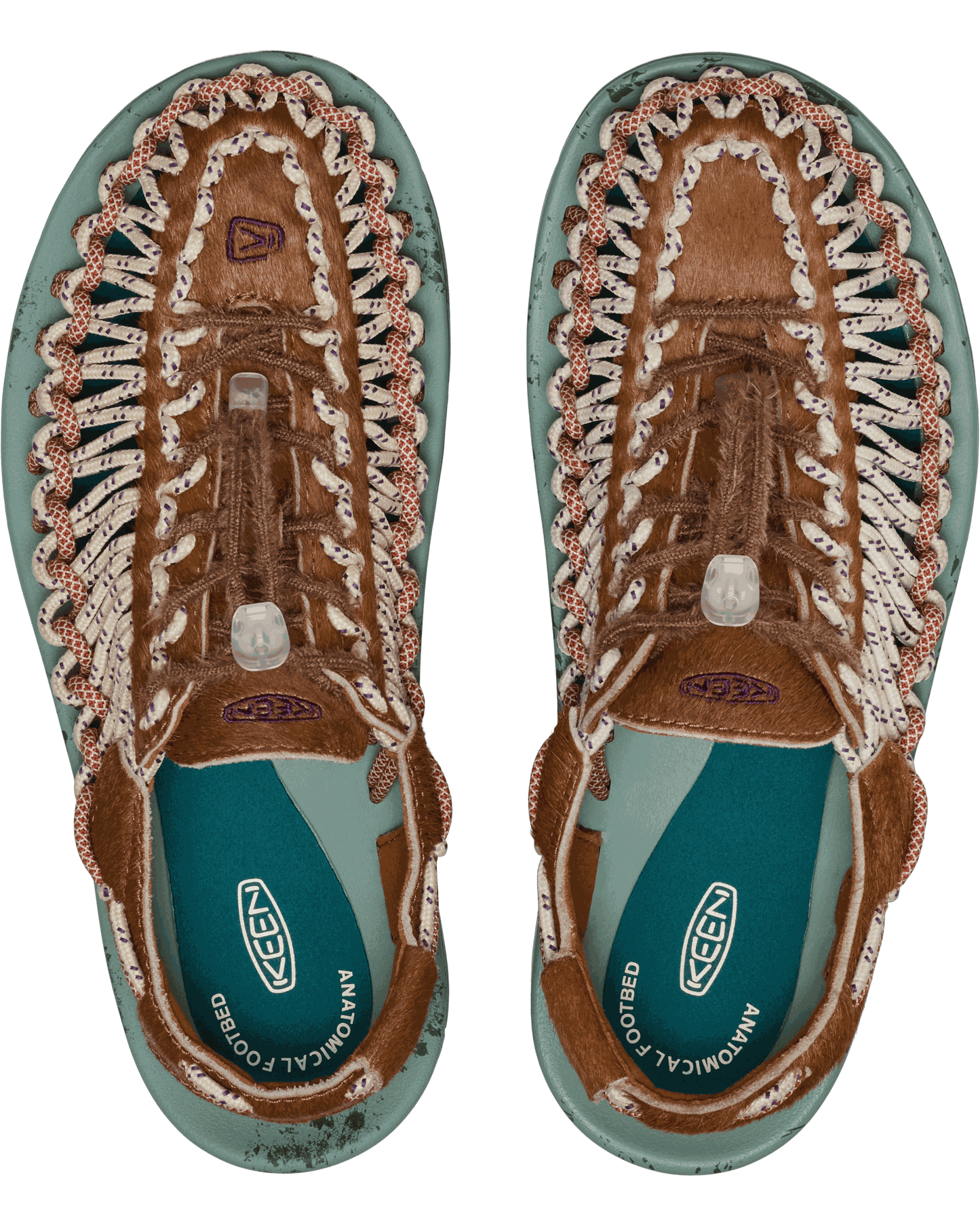 UNEEK LEA terrain roasted pecan | Bildmaterial bereitgestellt von SHOES.PLEASE.