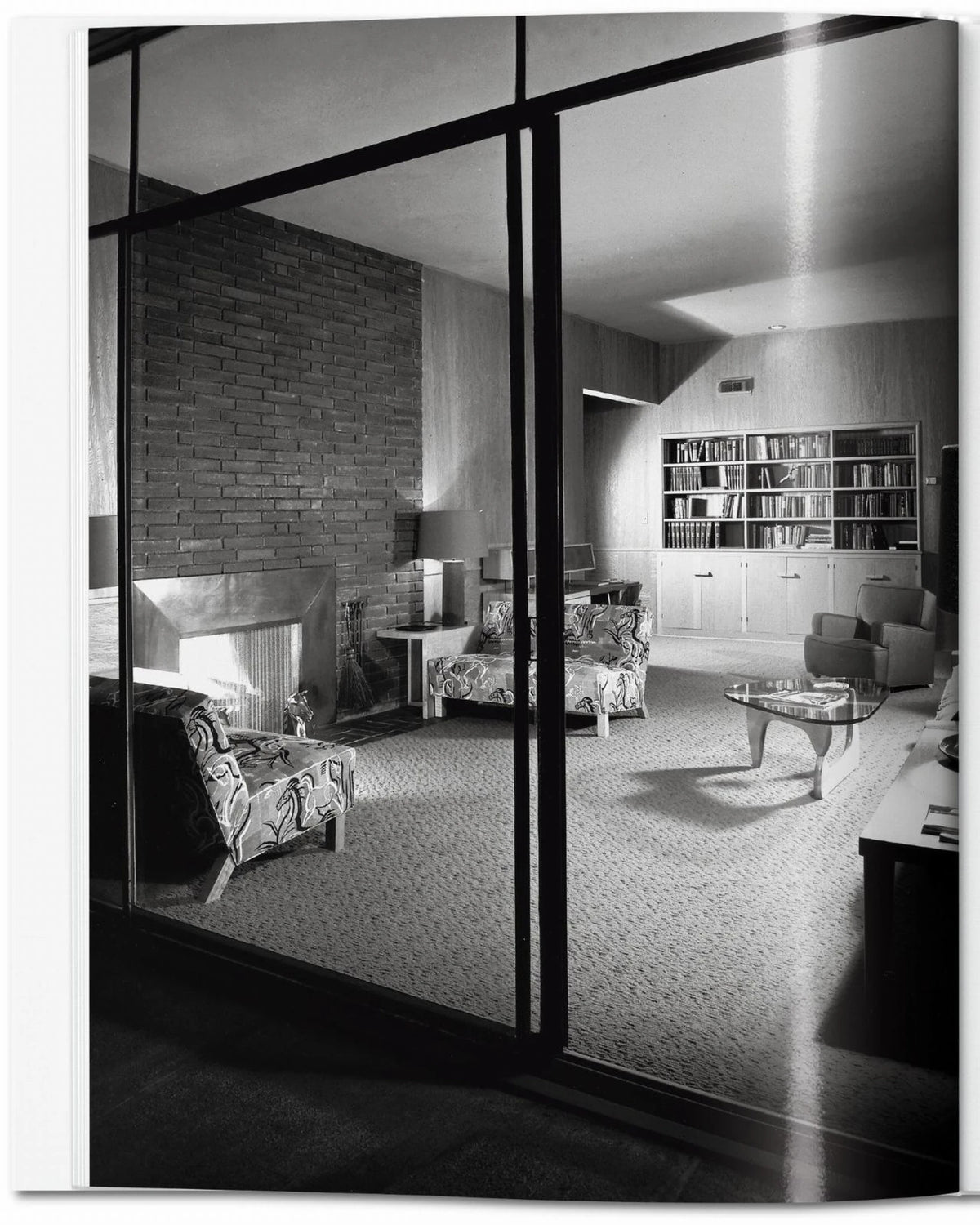 Case Study Houses | Bildmaterial bereitgestellt von SHOES.PLEASE.