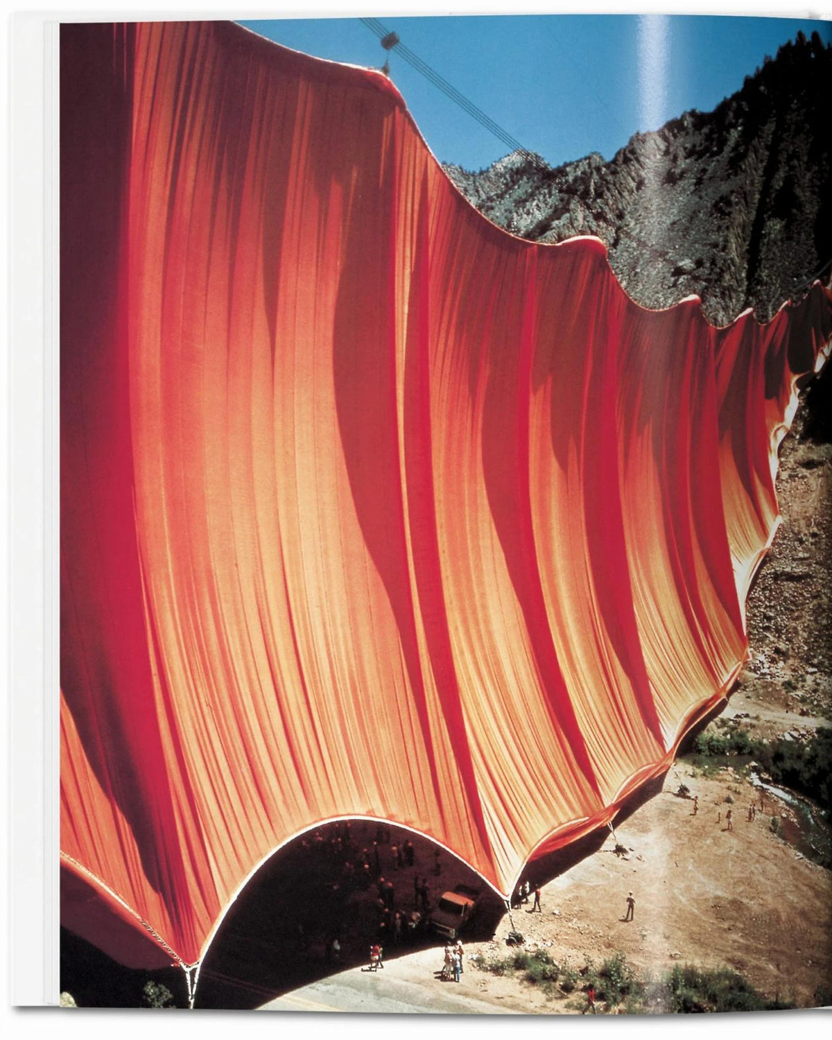 Christo und Jeanne-Claude | Bildmaterial bereitgestellt von SHOES.PLEASE.