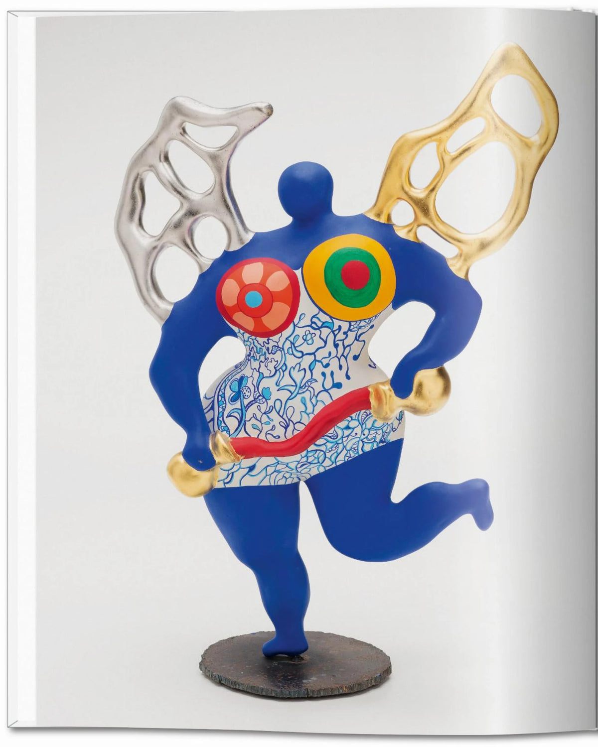 Niki de Saint Phalle | Bildmaterial bereitgestellt von SHOES.PLEASE.