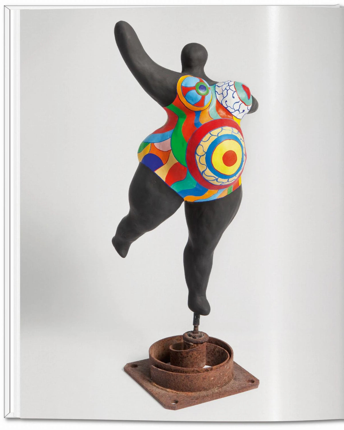 Niki de Saint Phalle | Bildmaterial bereitgestellt von SHOES.PLEASE.
