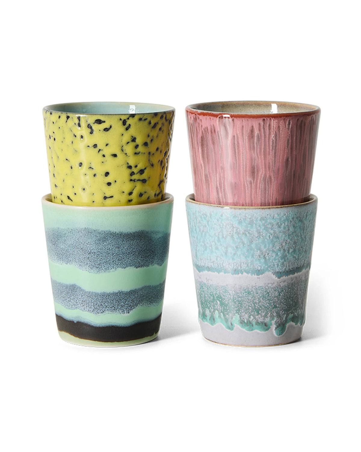 70s ceramics: coffee mugs, artistic (set of 4) multicolour | Bildmaterial bereitgestellt von SHOES.PLEASE.