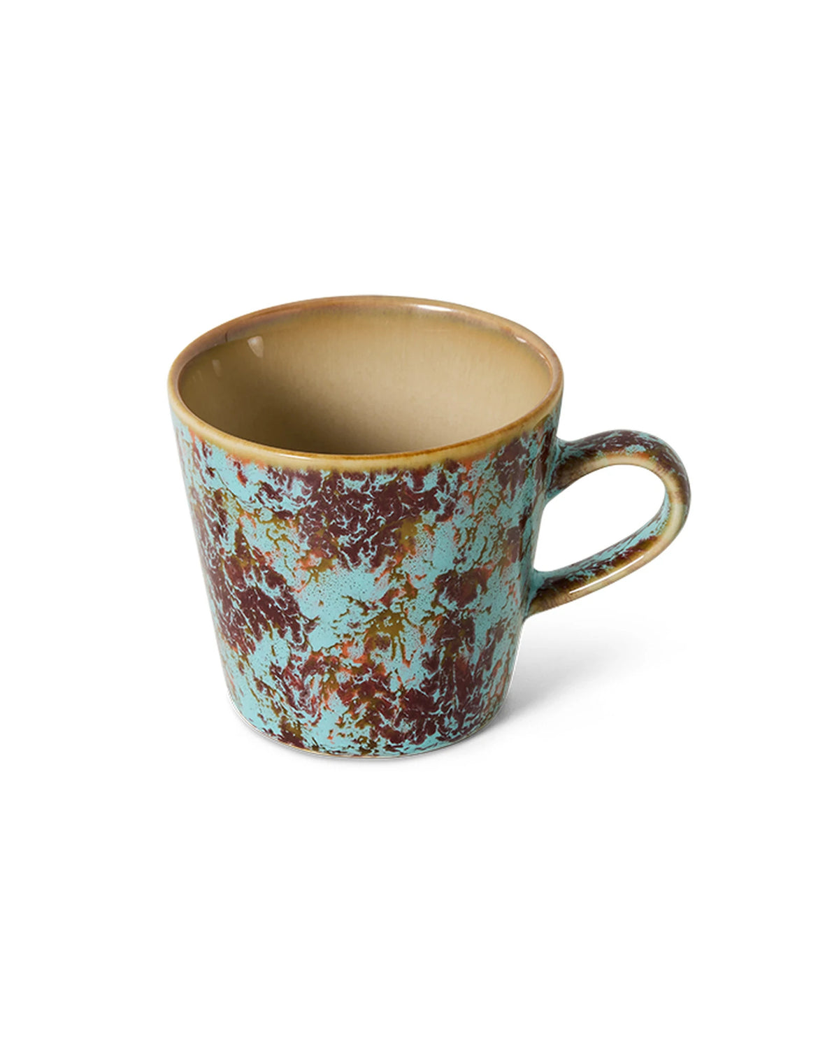 70s ceramics: americano mug, patina multicolour | Bildmaterial bereitgestellt von SHOES.PLEASE.