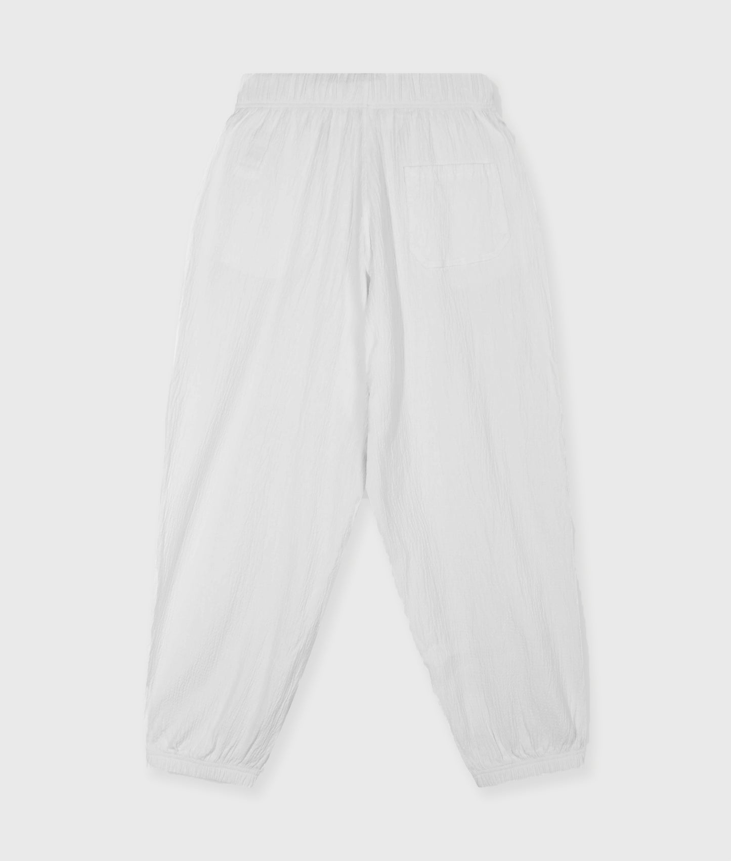 cropped easy jogger ecru | Bildmaterial bereitgestellt von SHOES.PLEASE.