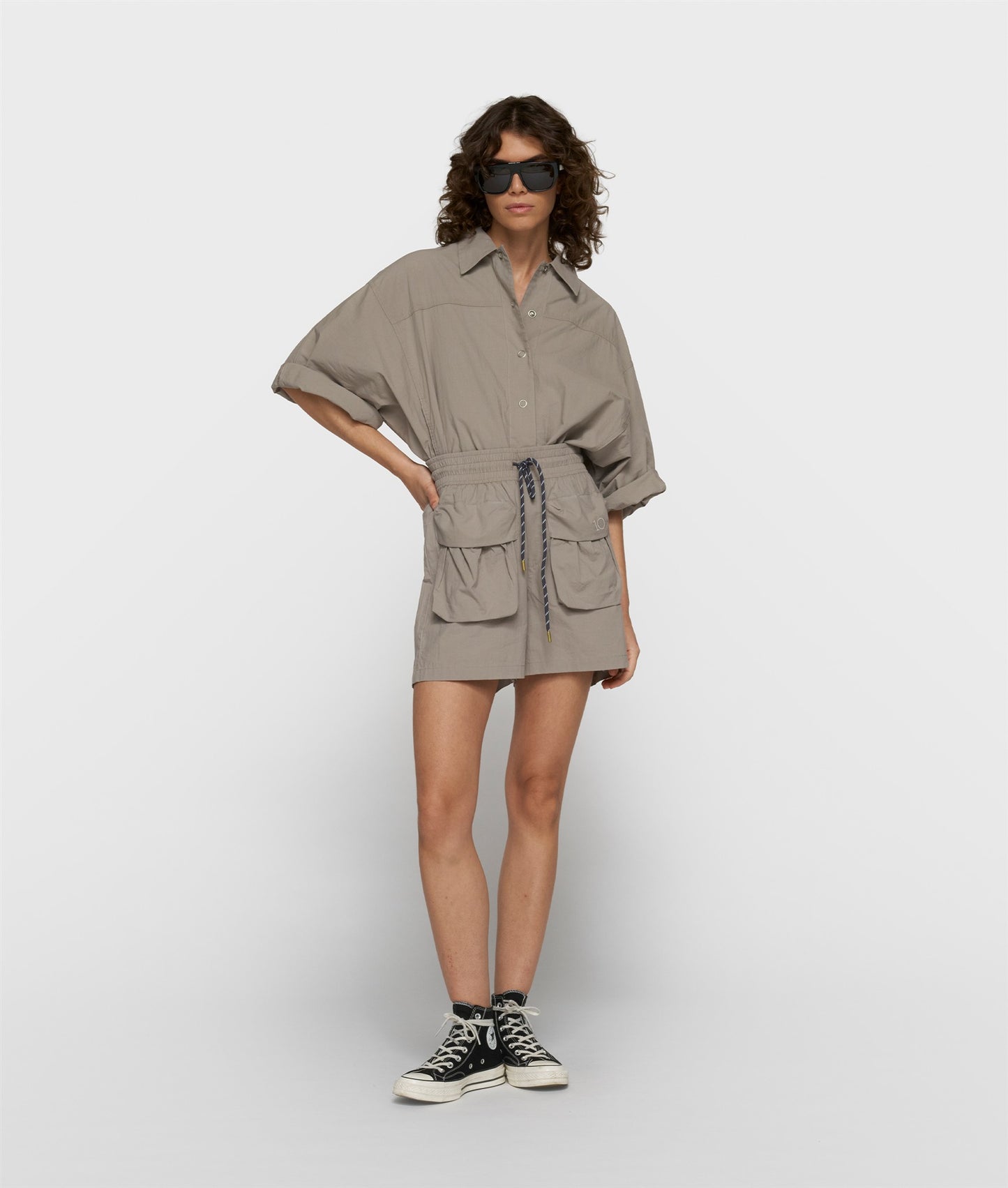 crinkle utility shorts fog | Bildmaterial bereitgestellt von SHOES.PLEASE.