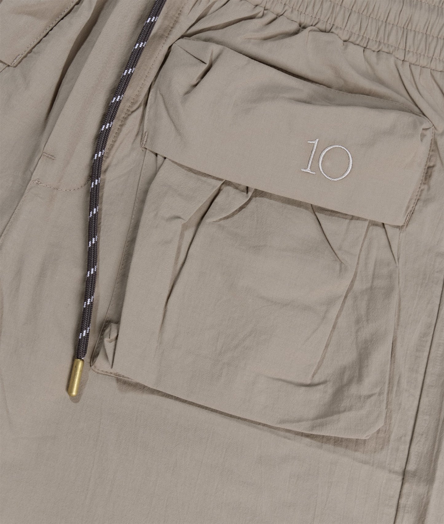 crinkle utility shorts fog | Bildmaterial bereitgestellt von SHOES.PLEASE.