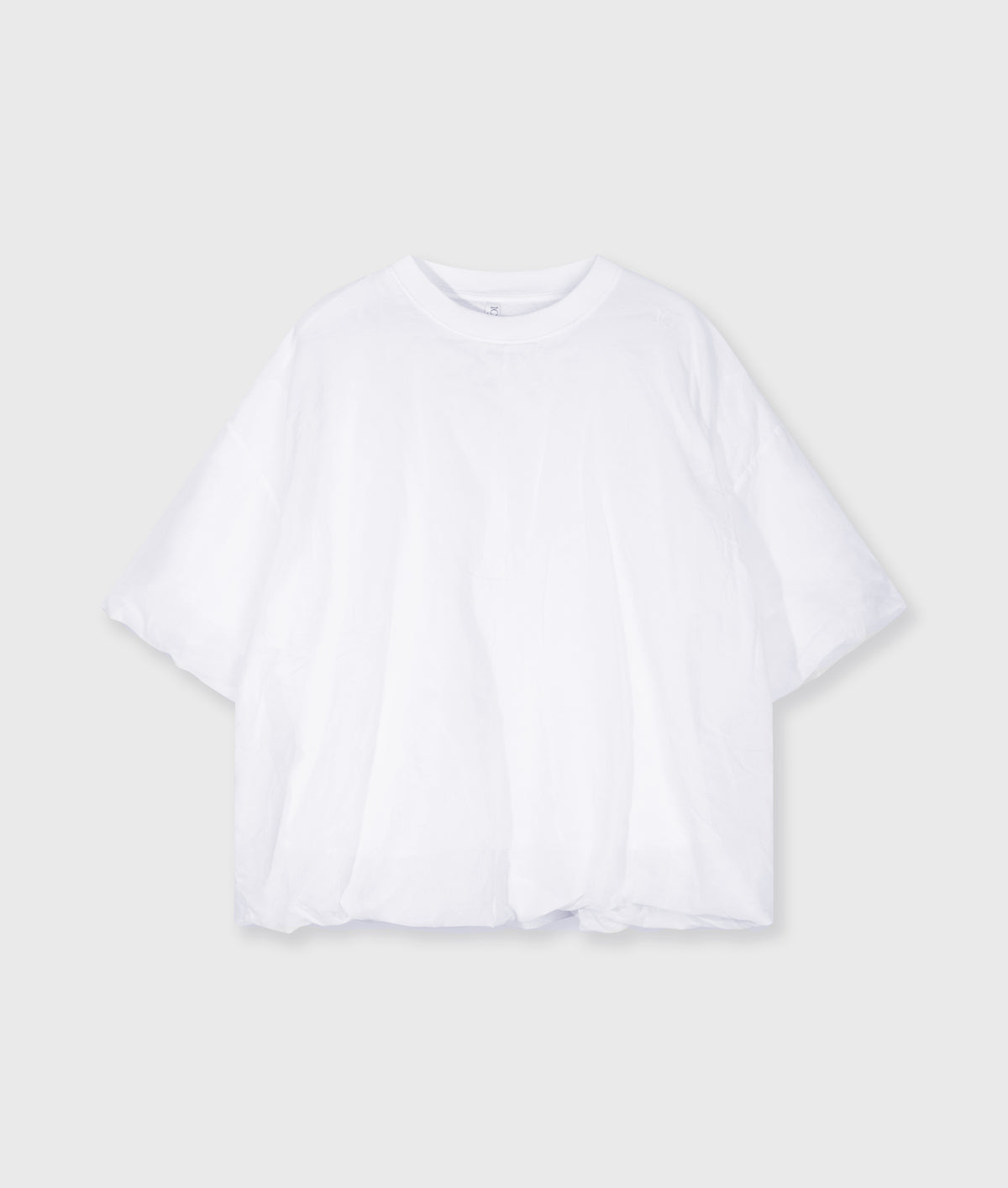balloon blouse white | Bildmaterial bereitgestellt von SHOES.PLEASE.