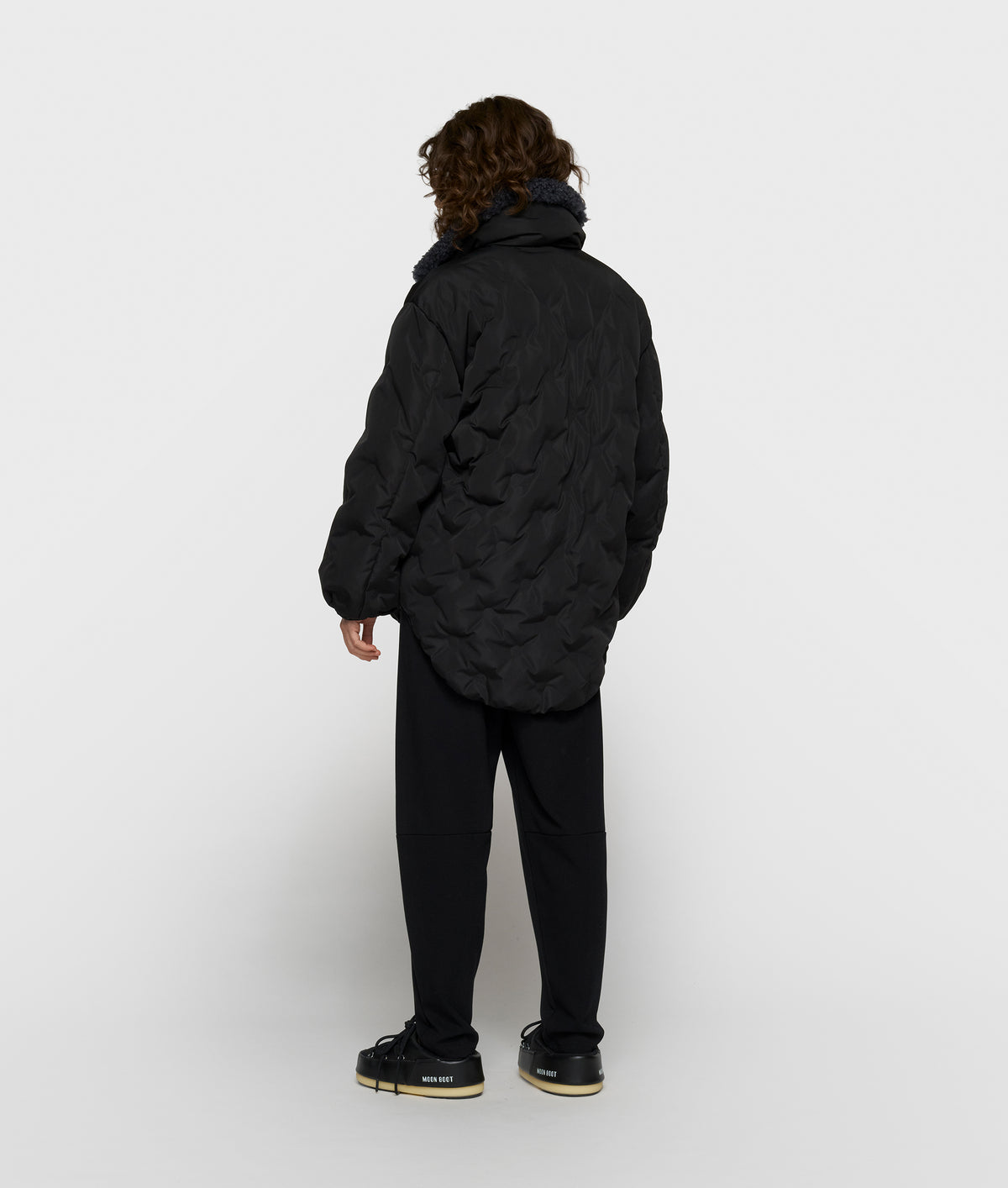 the darling coat black | Bildmaterial bereitgestellt von SHOES.PLEASE.