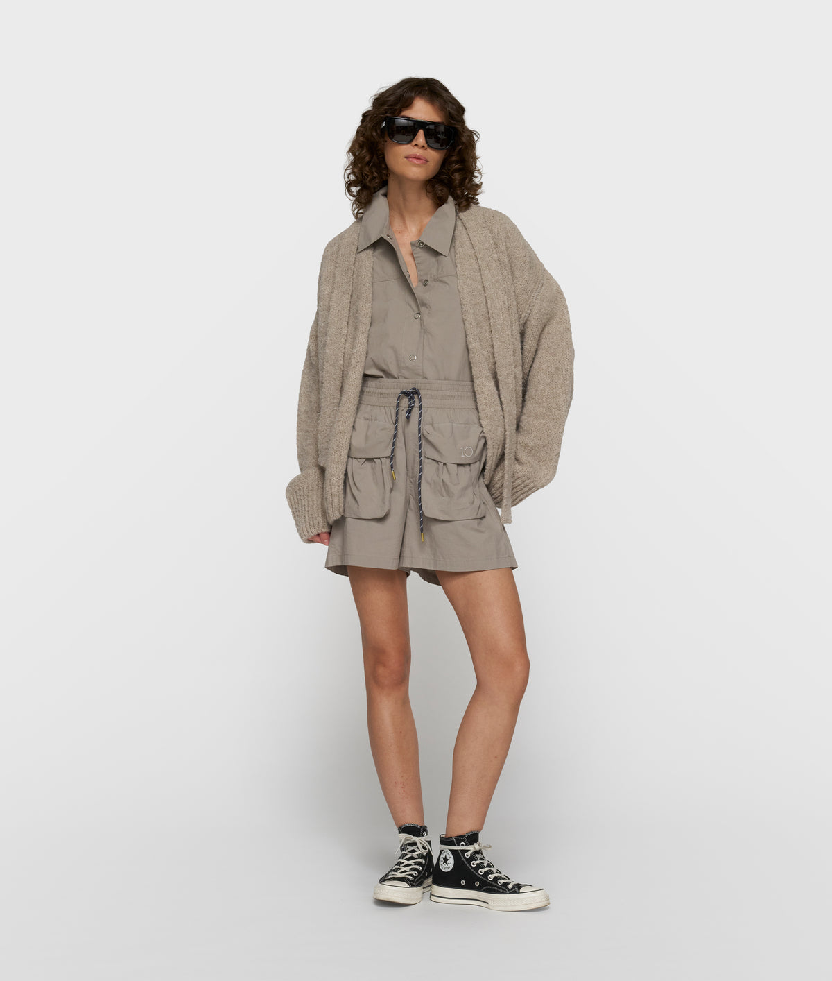short belted knit cardigan fog | Bildmaterial bereitgestellt von SHOES.PLEASE.