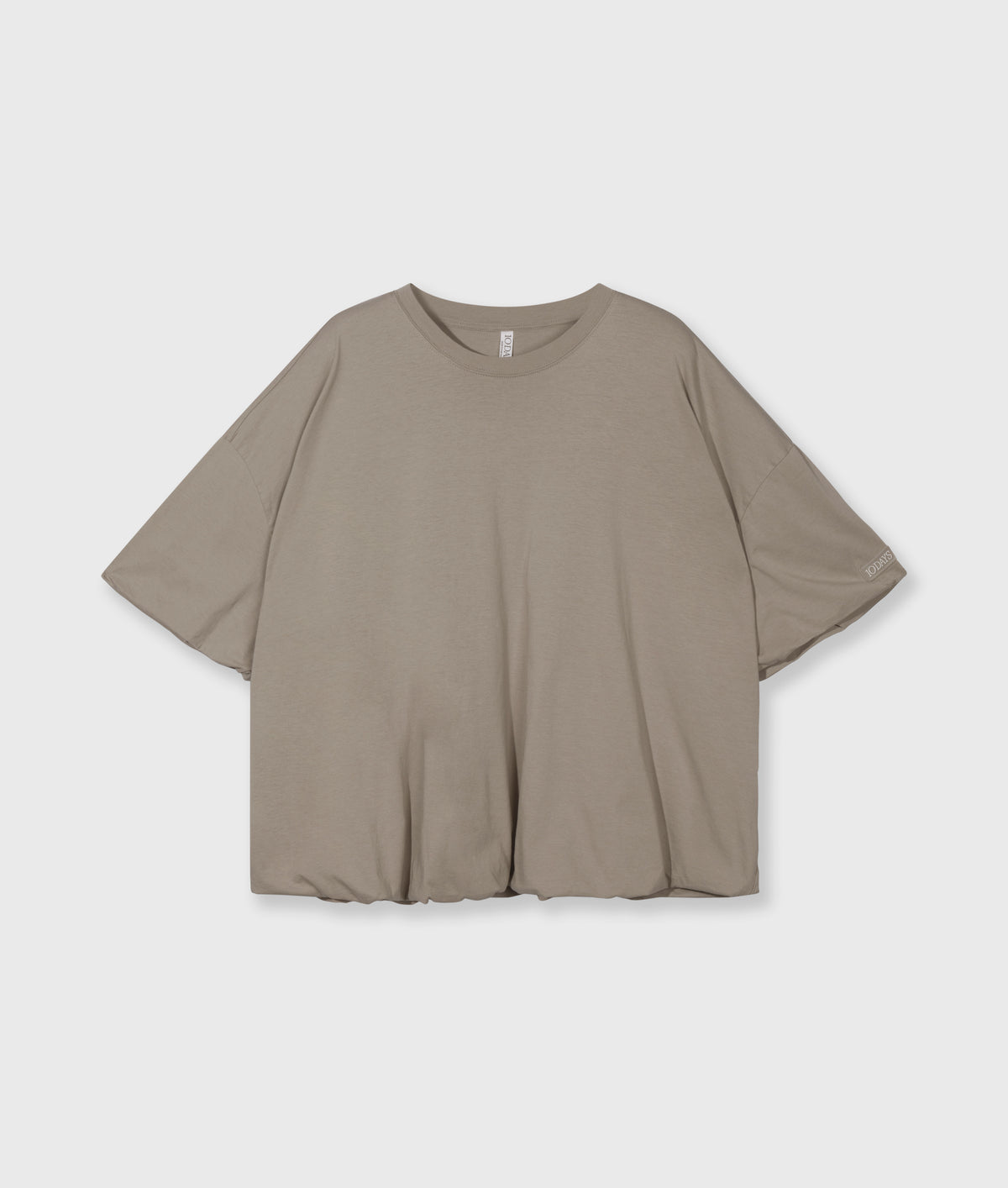 balloon tee fog | Bildmaterial bereitgestellt von SHOES.PLEASE.