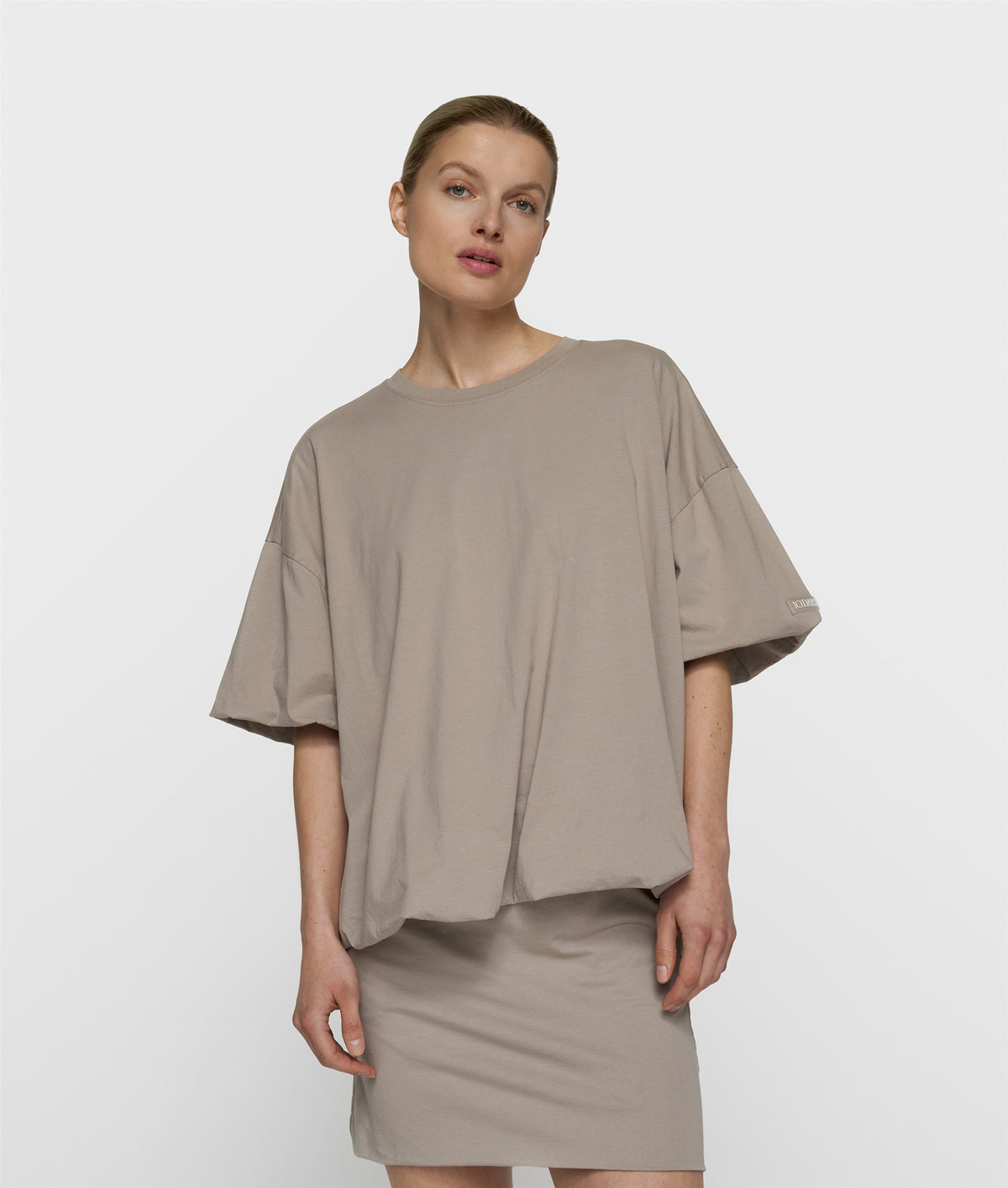 balloon tee fog | Bildmaterial bereitgestellt von SHOES.PLEASE.