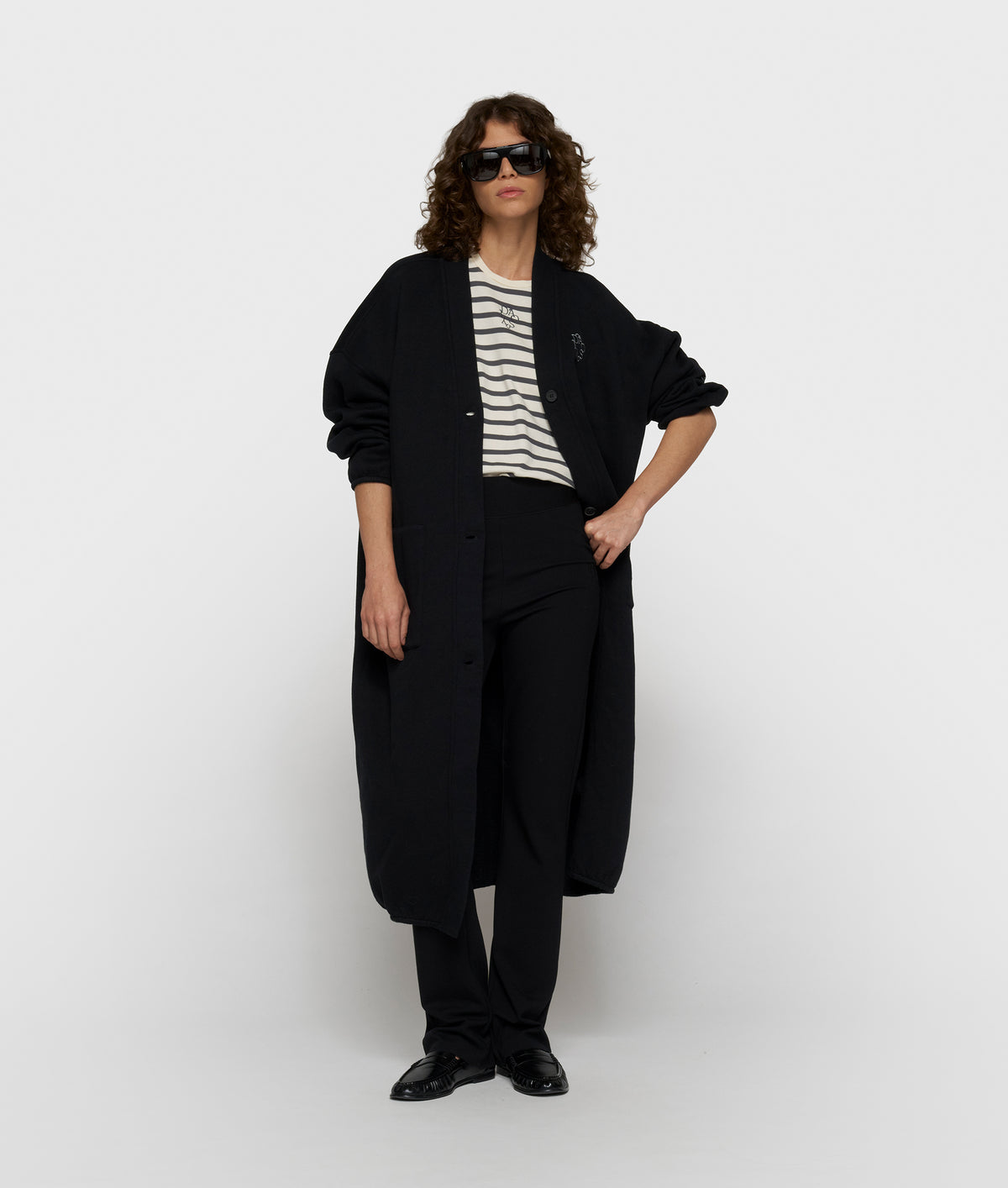 long baseball cardigan black | Bildmaterial bereitgestellt von SHOES.PLEASE.