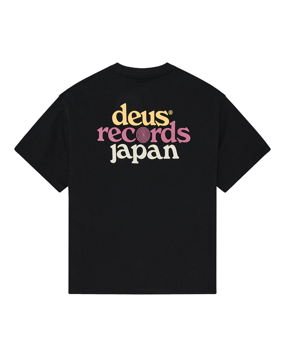 Strata OS Tee blk | Bildmaterial bereitgestellt von SHOES.PLEASE.
