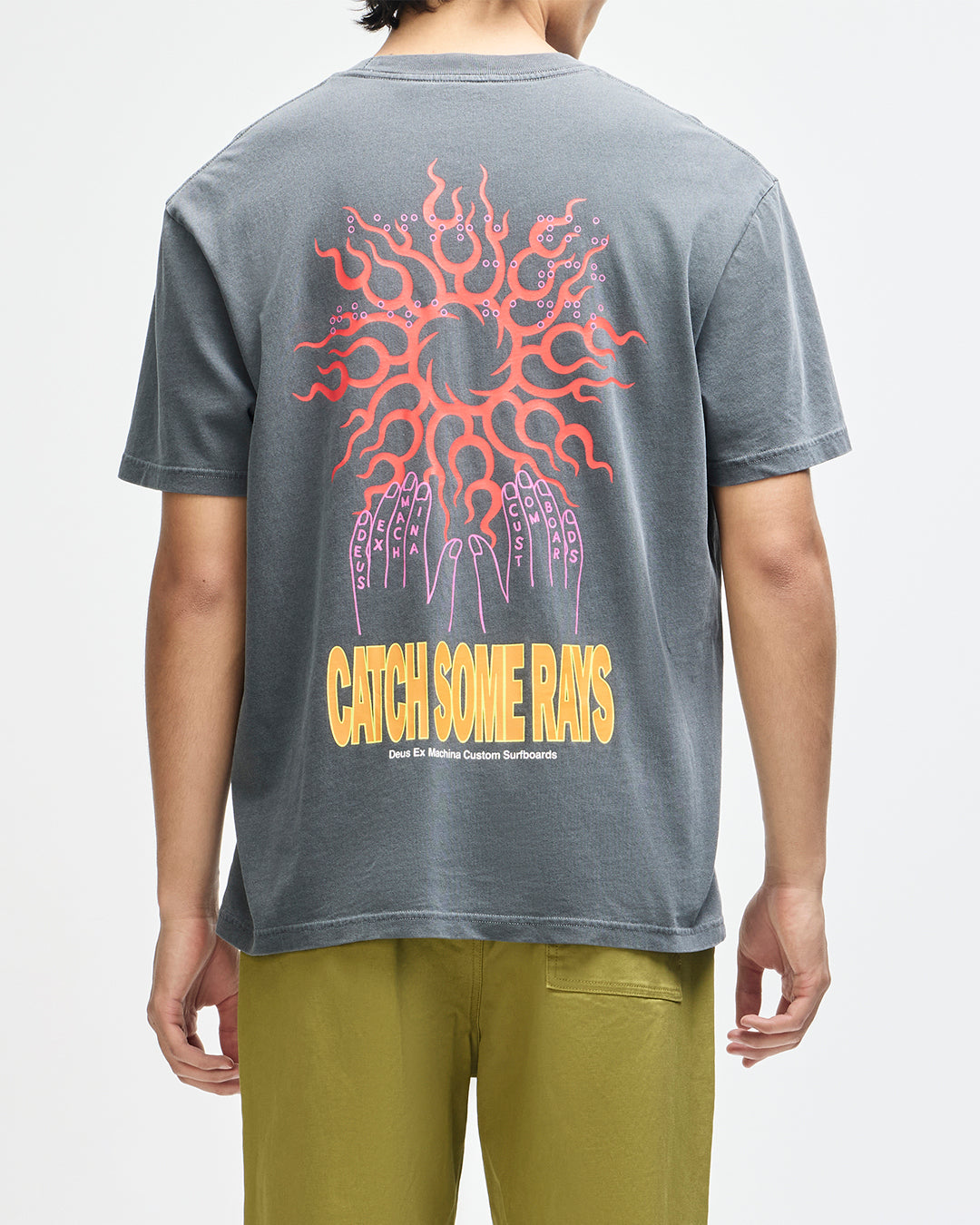 Catchin Rays Tee ant | Bildmaterial bereitgestellt von SHOES.PLEASE.