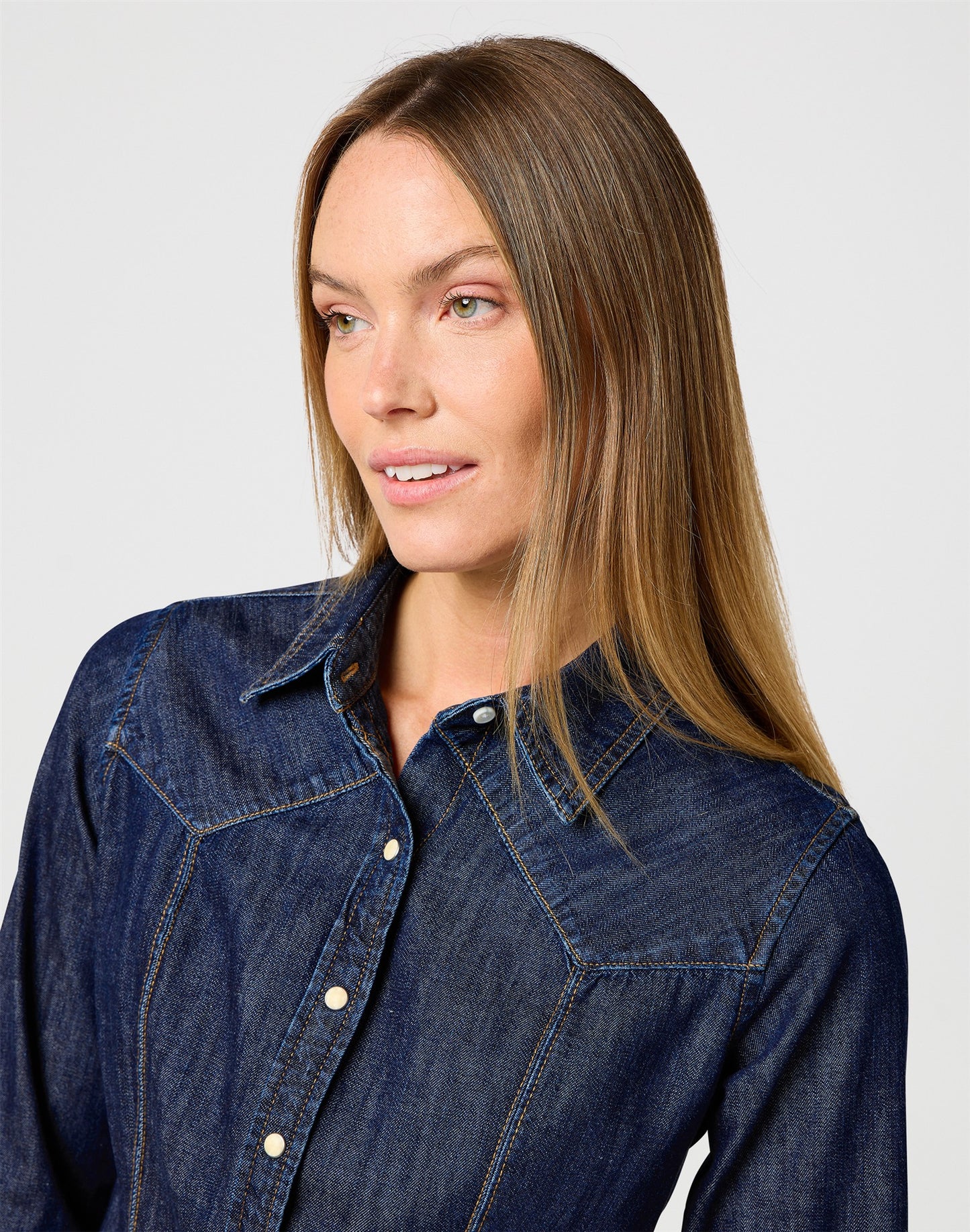 EXAG YOKE SHIRT SADDLE denim blue | Bildmaterial bereitgestellt von SHOES.PLEASE.