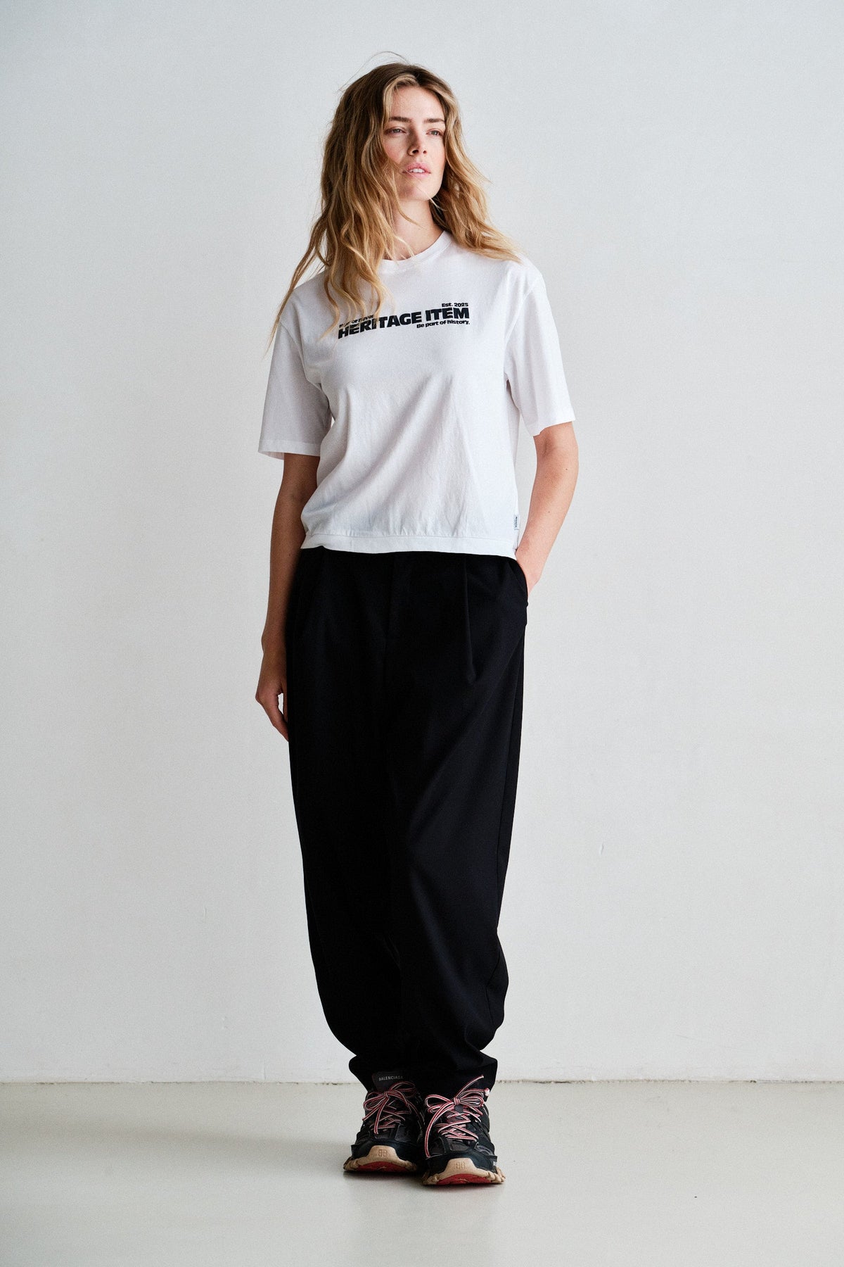 Trousers W26N1761 black | Bildmaterial bereitgestellt von SHOES.PLEASE.