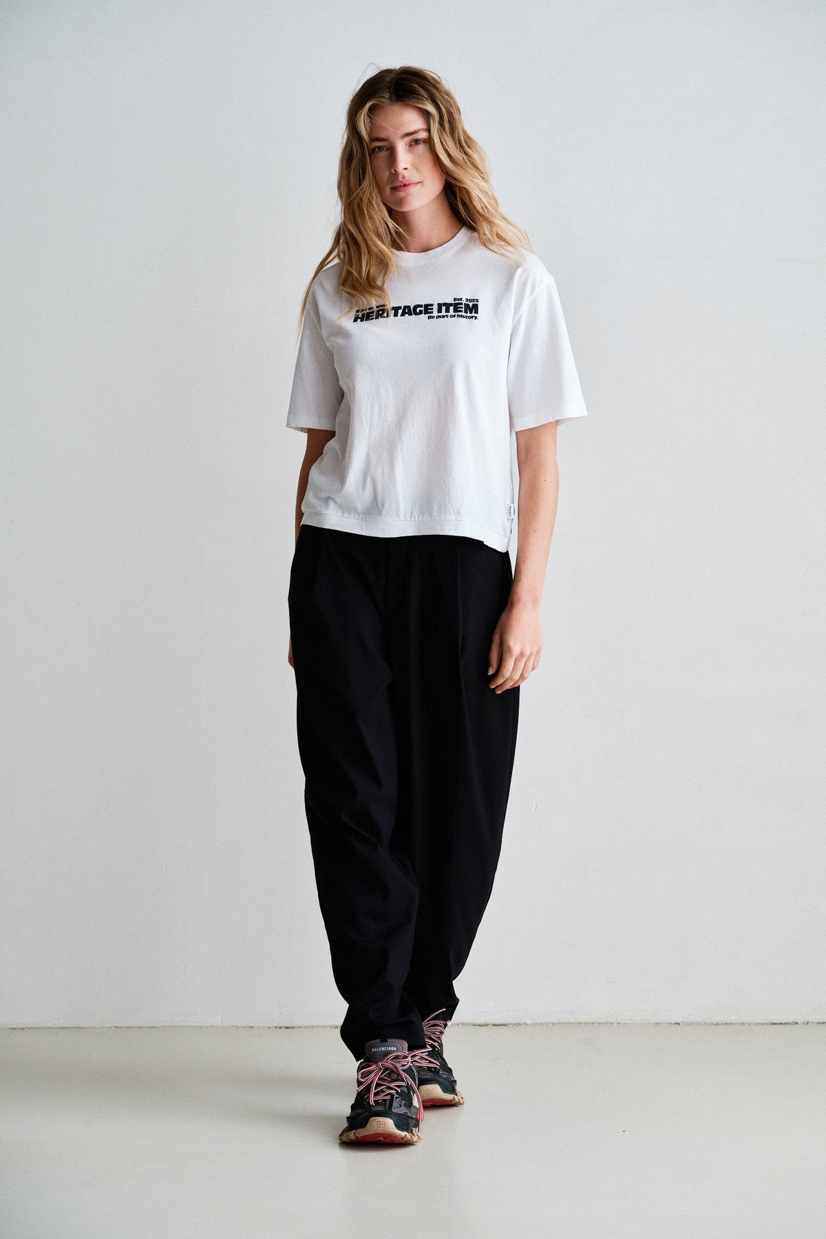 Trousers W26N1761 black | Bildmaterial bereitgestellt von SHOES.PLEASE.