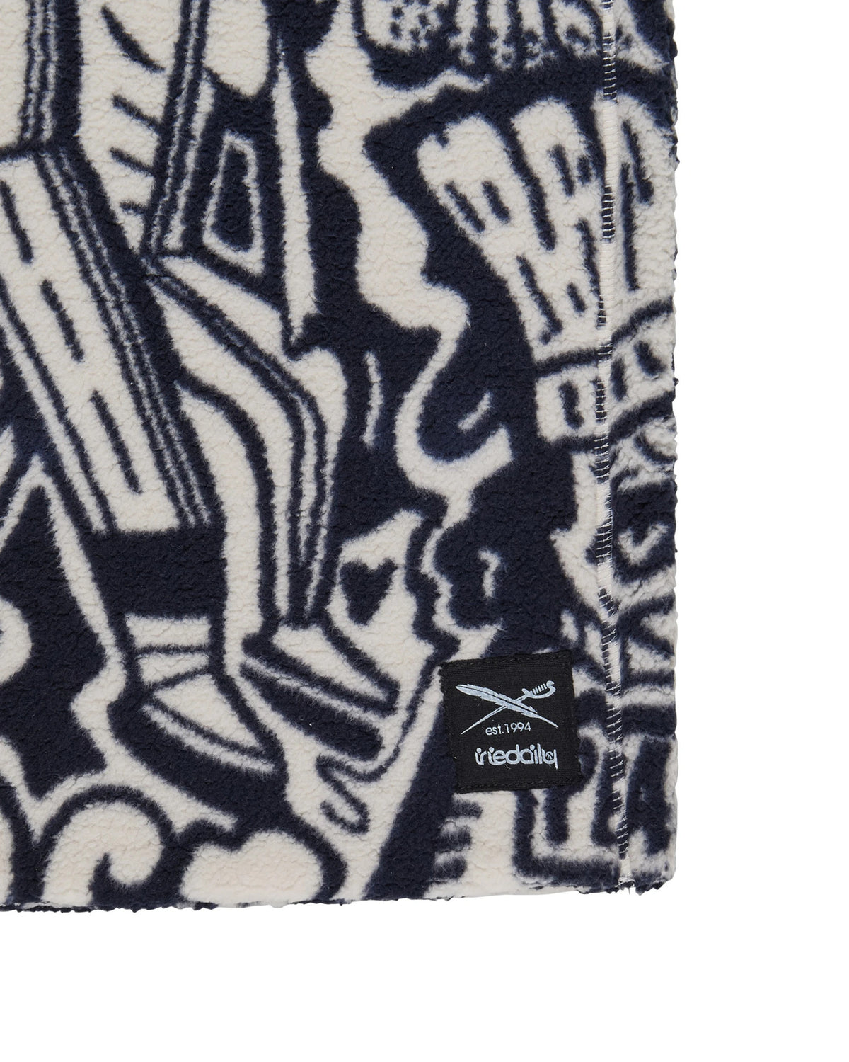 Insania Scarf navy white | Bildmaterial bereitgestellt von SHOES.PLEASE.