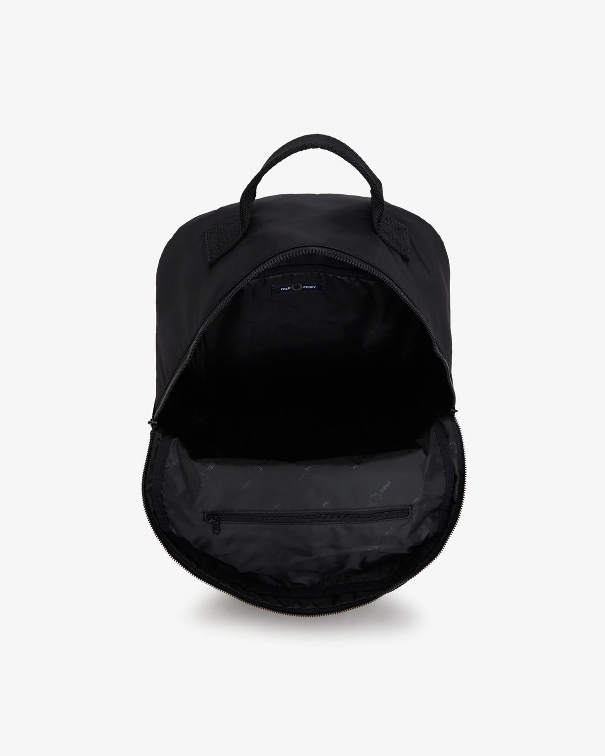 CRINKLE NYLON BACKPACK black | Bildmaterial bereitgestellt von SHOES.PLEASE.