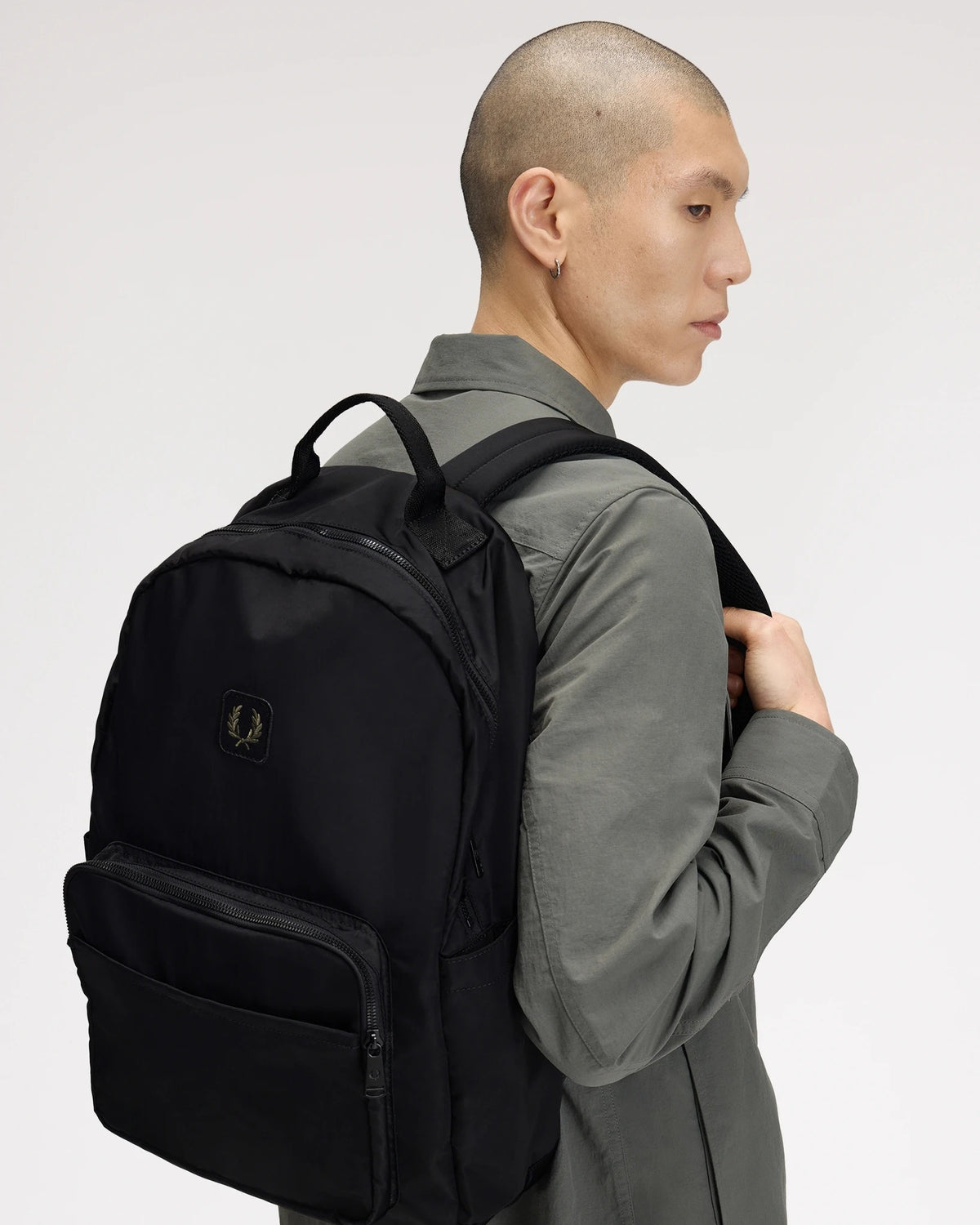 CRINKLE NYLON BACKPACK black | Bildmaterial bereitgestellt von SHOES.PLEASE.