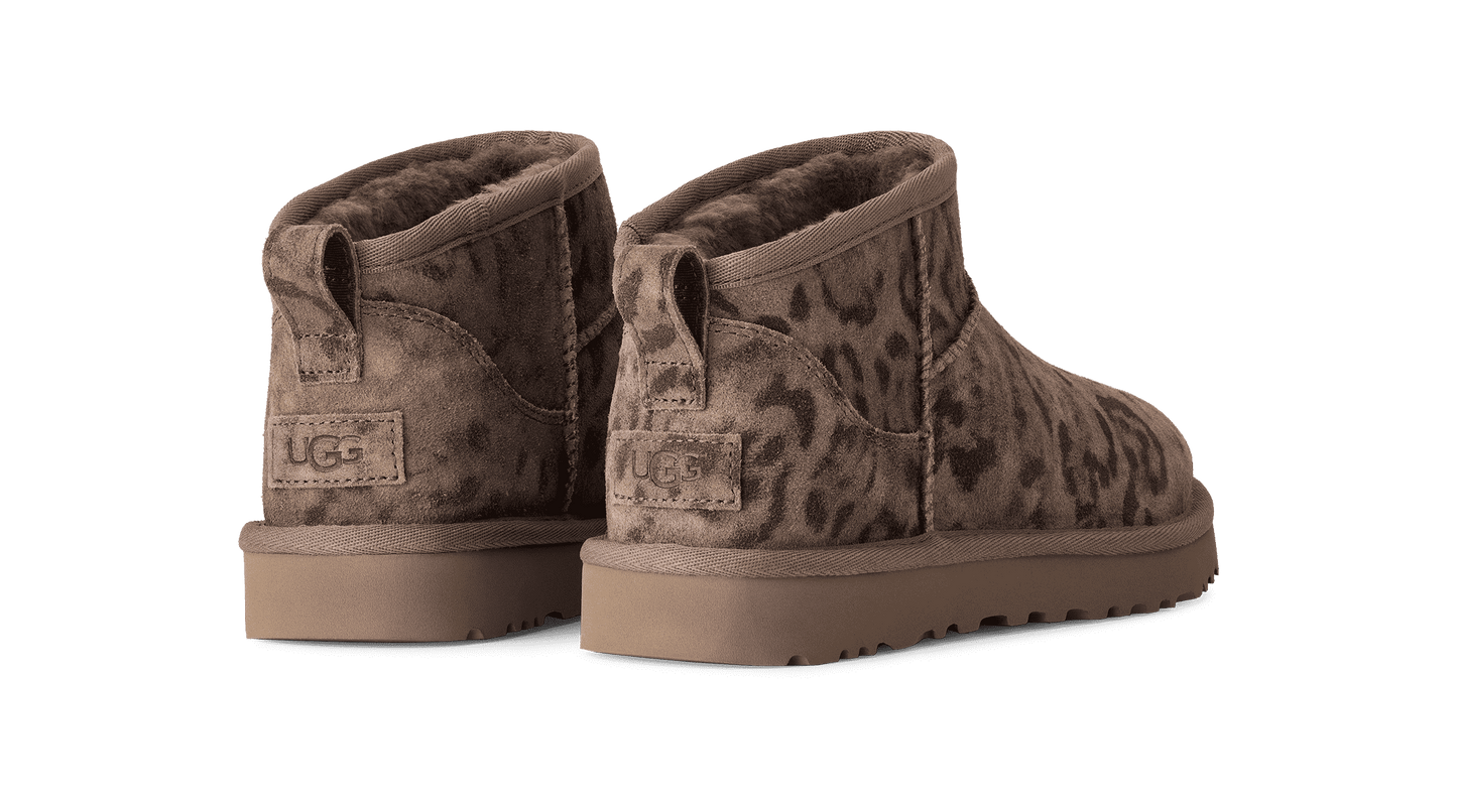 W CLASSIC ULTRA MINI SPOTTED che | Bildmaterial bereitgestellt von SHOES.PLEASE.