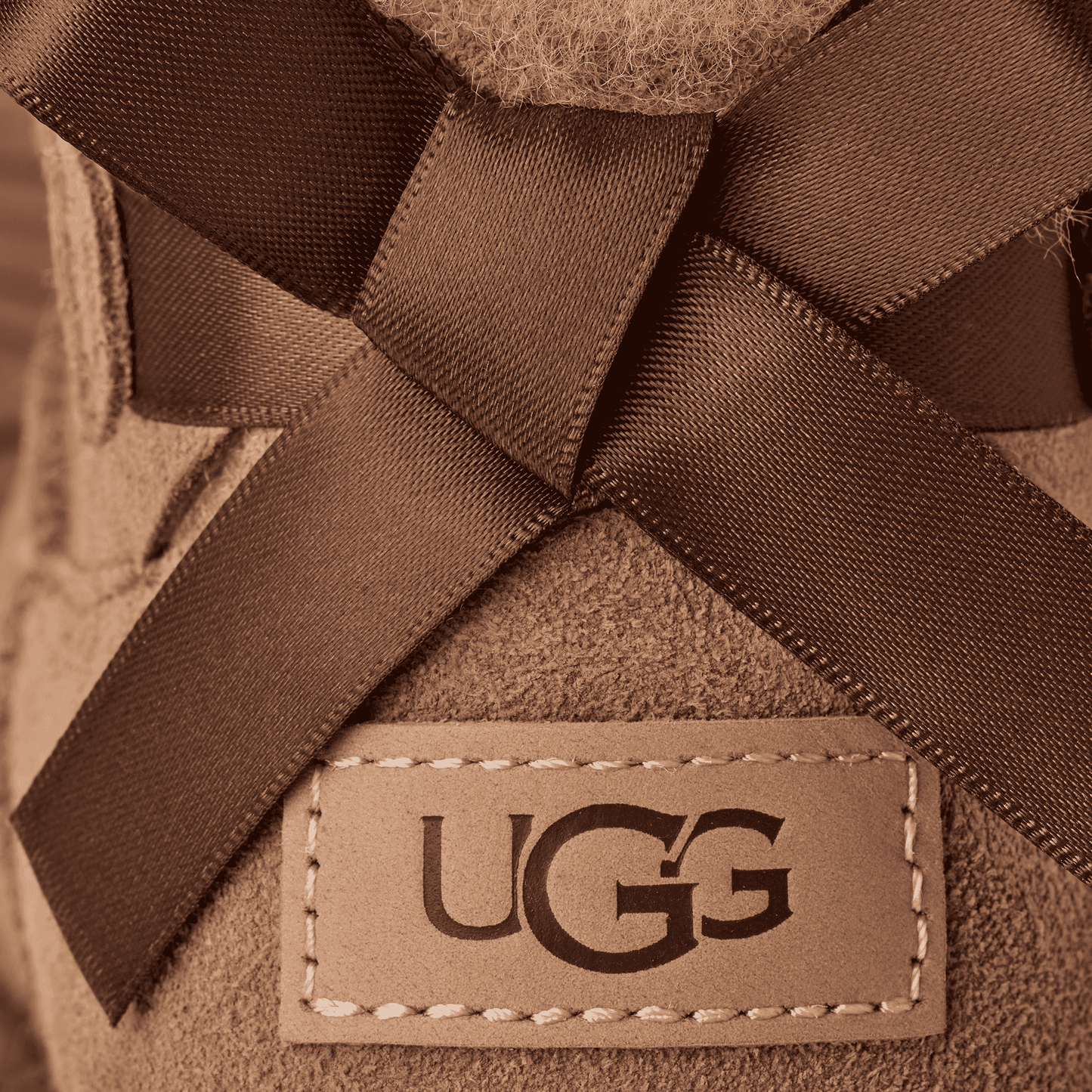 W ULTRA MINI BAILEY BOW che | Bildmaterial bereitgestellt von SHOES.PLEASE.