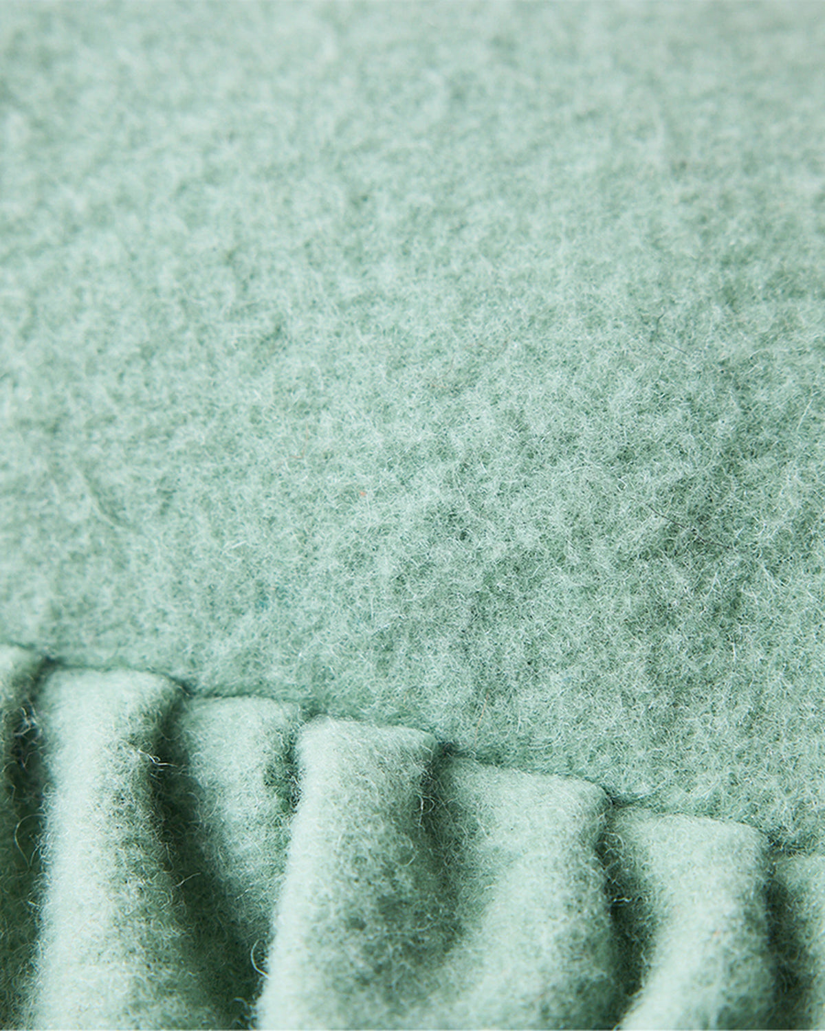 Felt cushion, mint (60x40cm) | Bildmaterial bereitgestellt von SHOES.PLEASE.