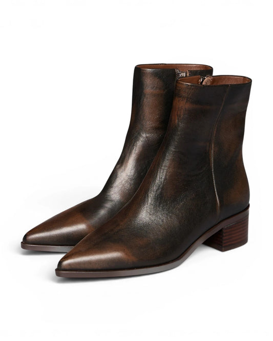 ELLY A 01 asport chocolate