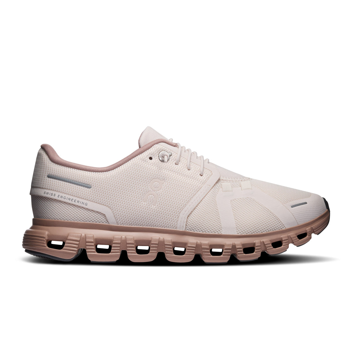 ON Schuhe Damen Cloud 6 W beige | Bildmaterial bereitgestellt von SHOES.PLEASE.